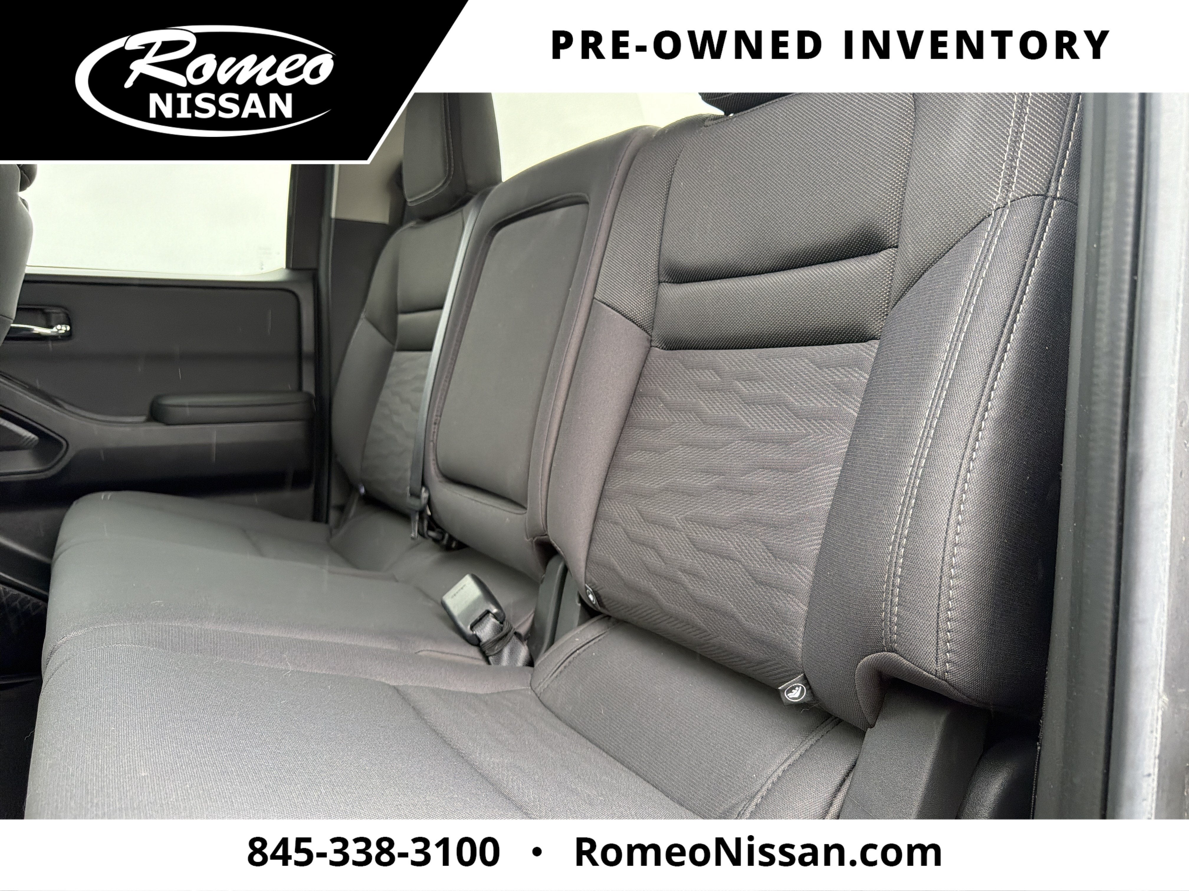 2024 Nissan Frontier SV
