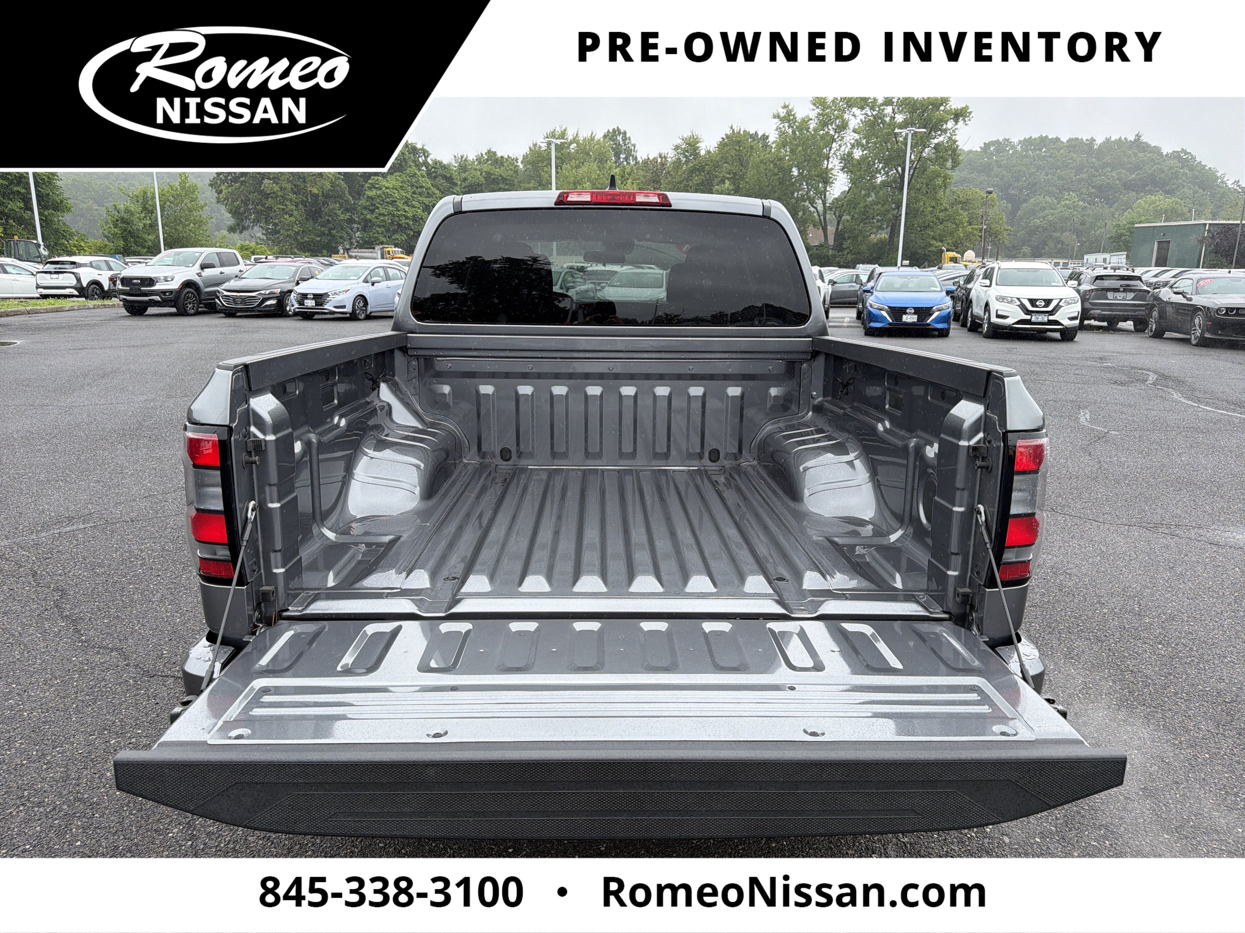 2024 Nissan Frontier SV