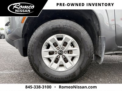 2024 Nissan Frontier SV