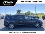 2021 Chrysler Voyager LX