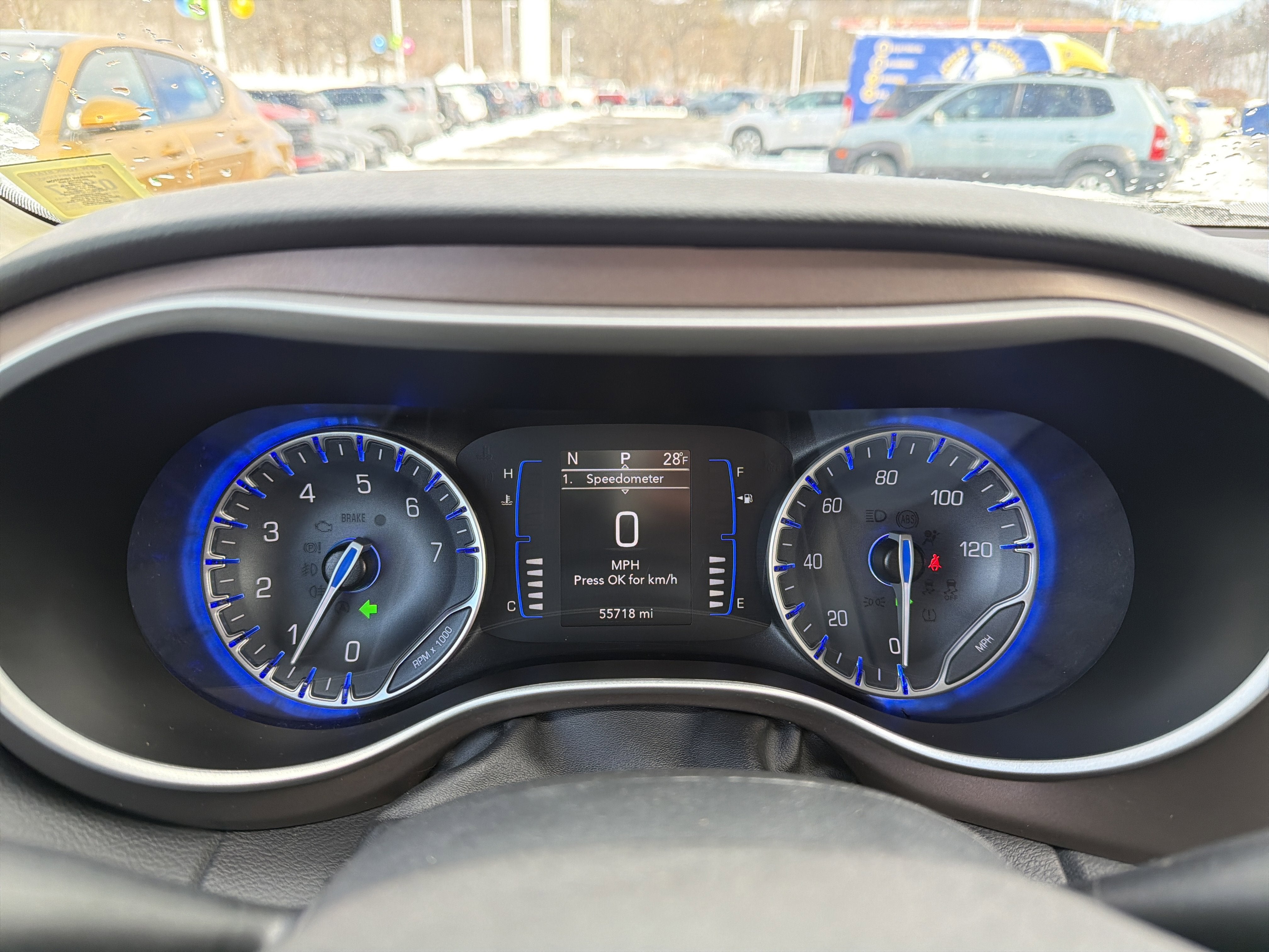 2023 Chrysler Voyager LX