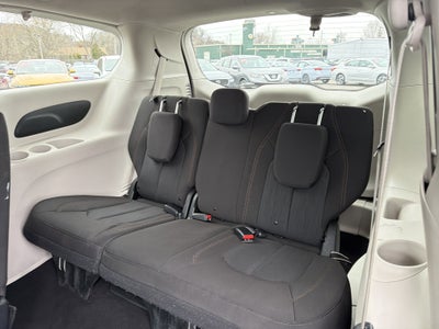 2020 Chrysler Pacifica Touring