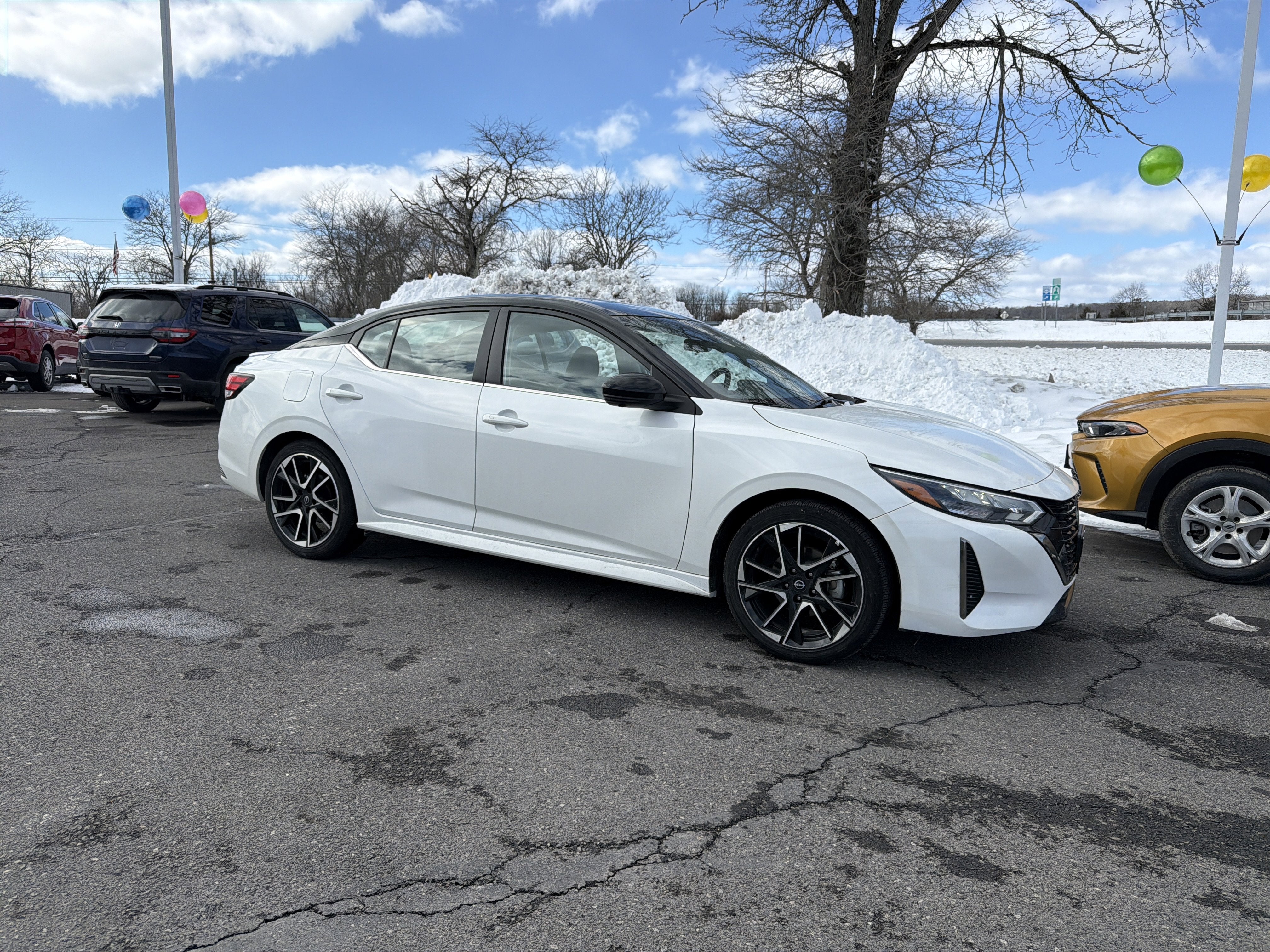 2025 Nissan Sentra SR