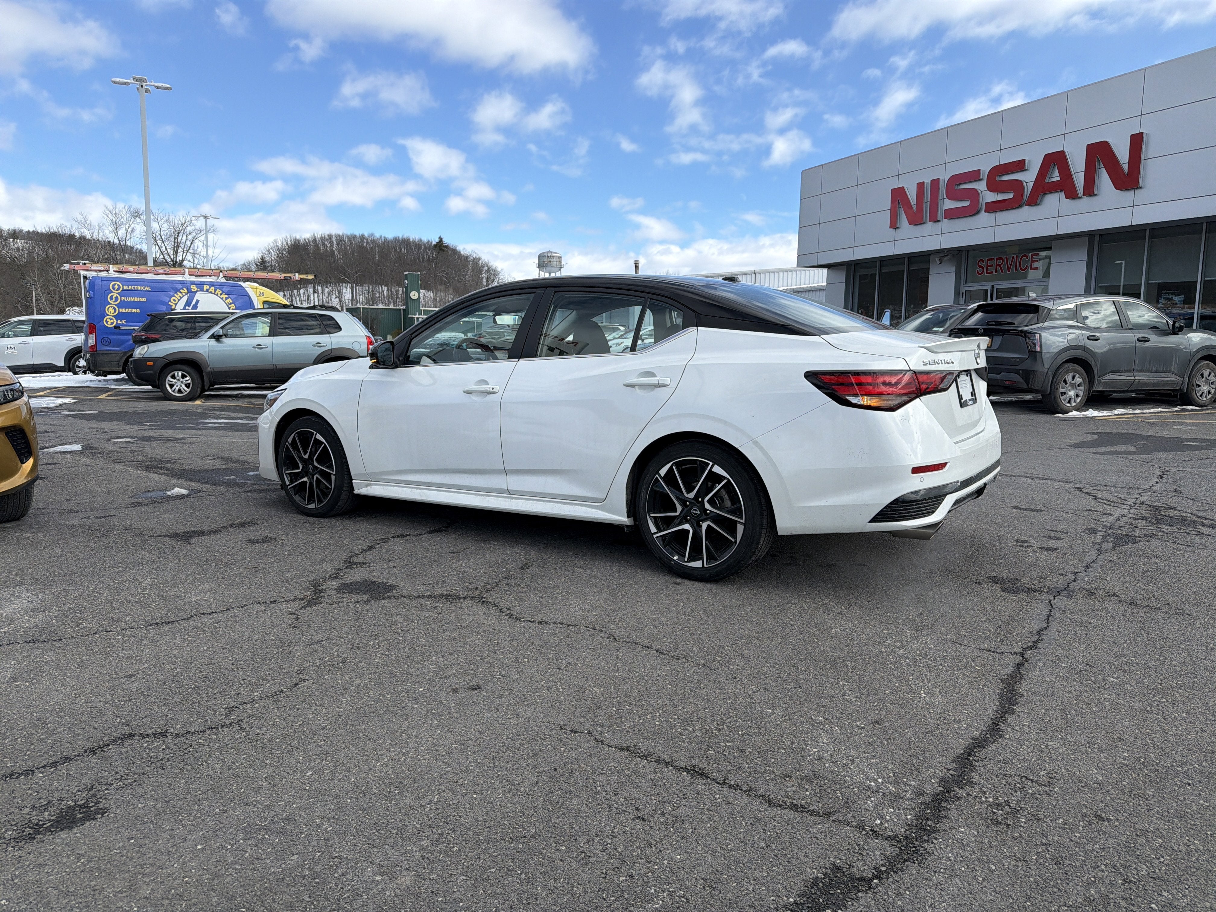 2025 Nissan Sentra SR