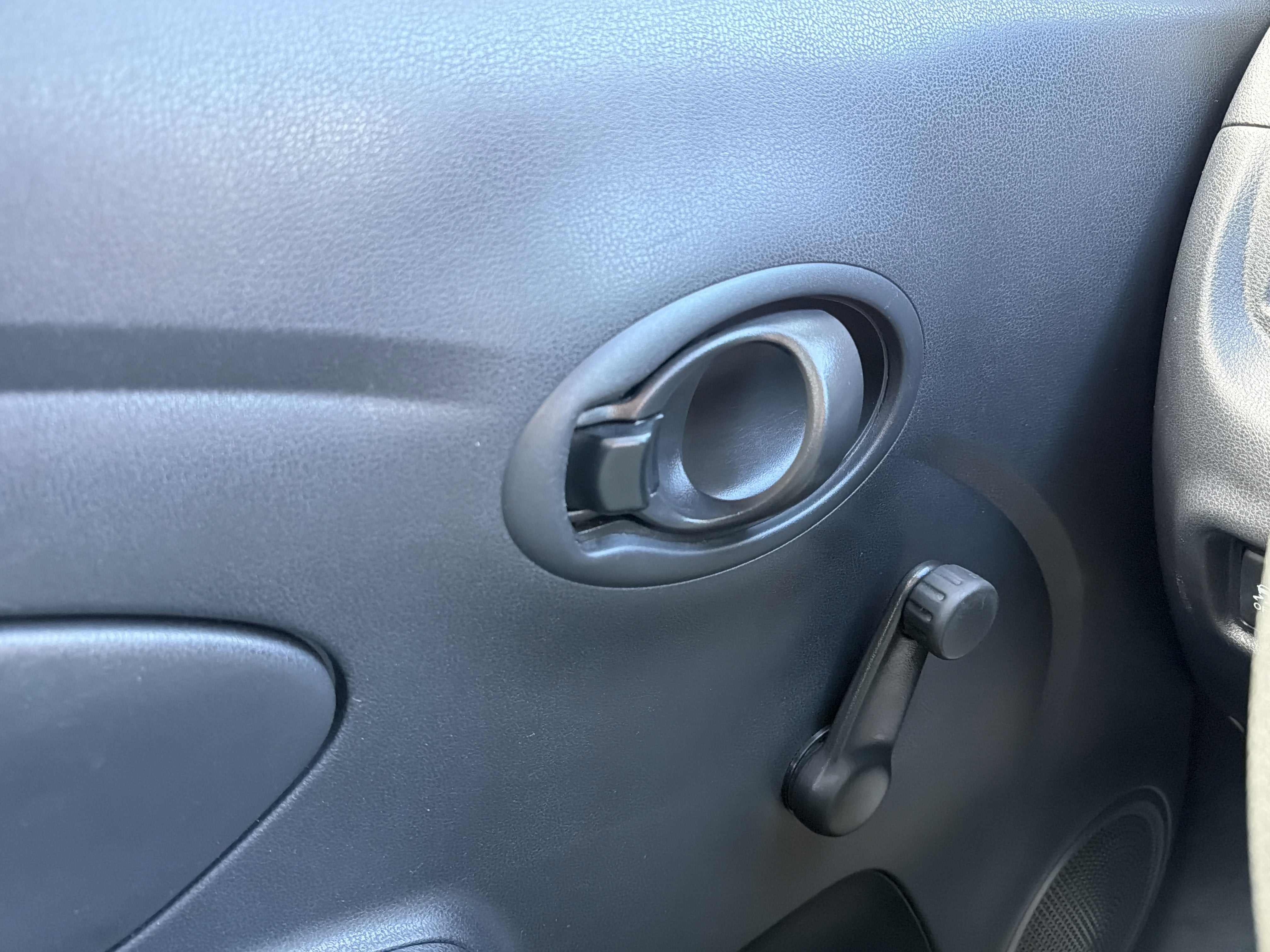 2016 Nissan Versa 1.6 S Plus