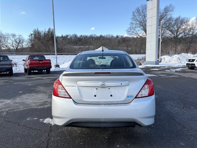 2016 Nissan Versa 1.6 S Plus