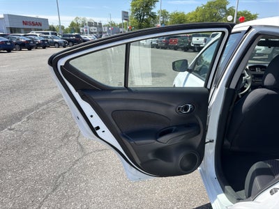 2018 Nissan Versa 1.6 SV