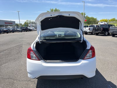 2018 Nissan Versa 1.6 SV