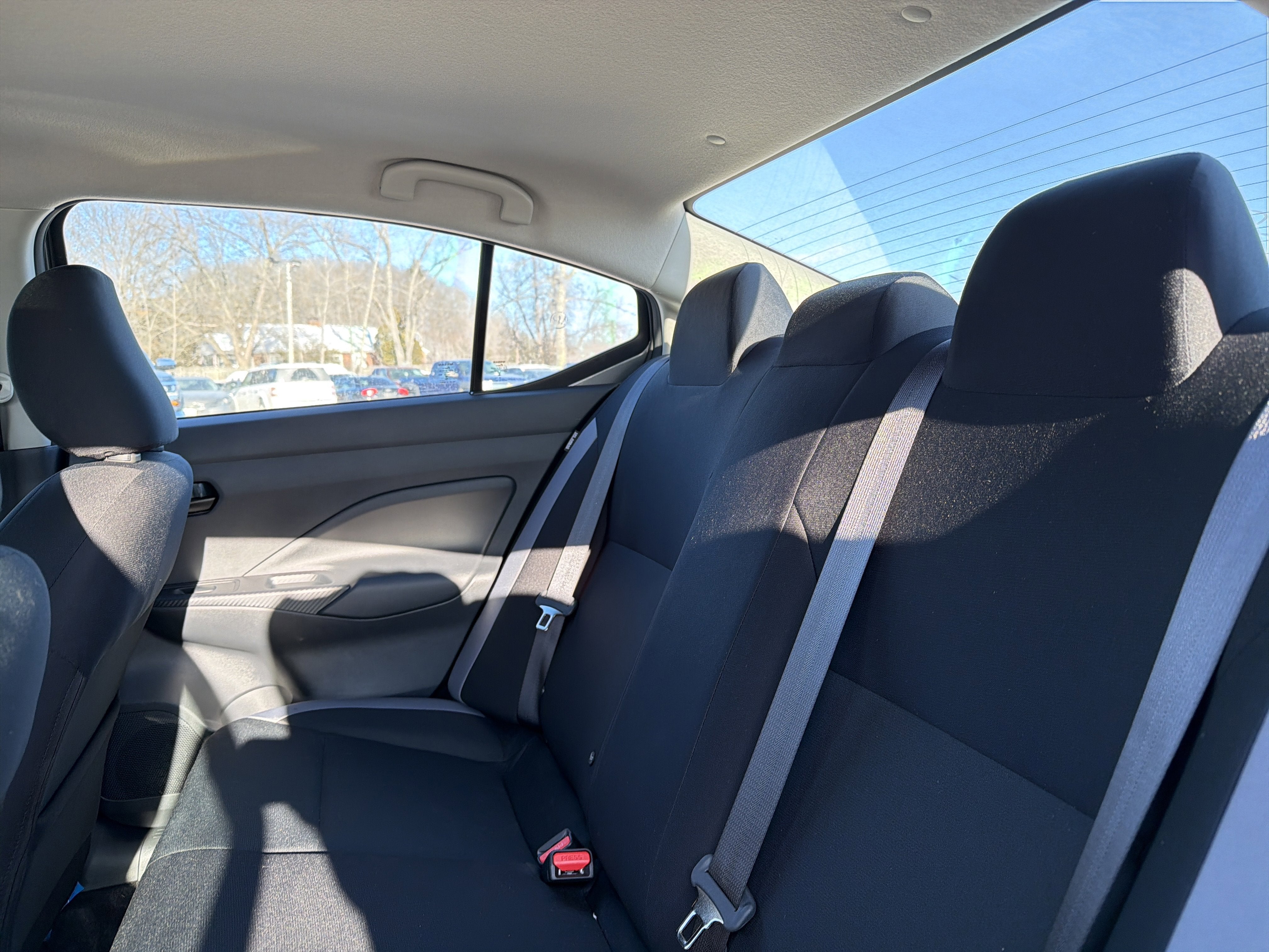 2025 Nissan Versa 1.6 S