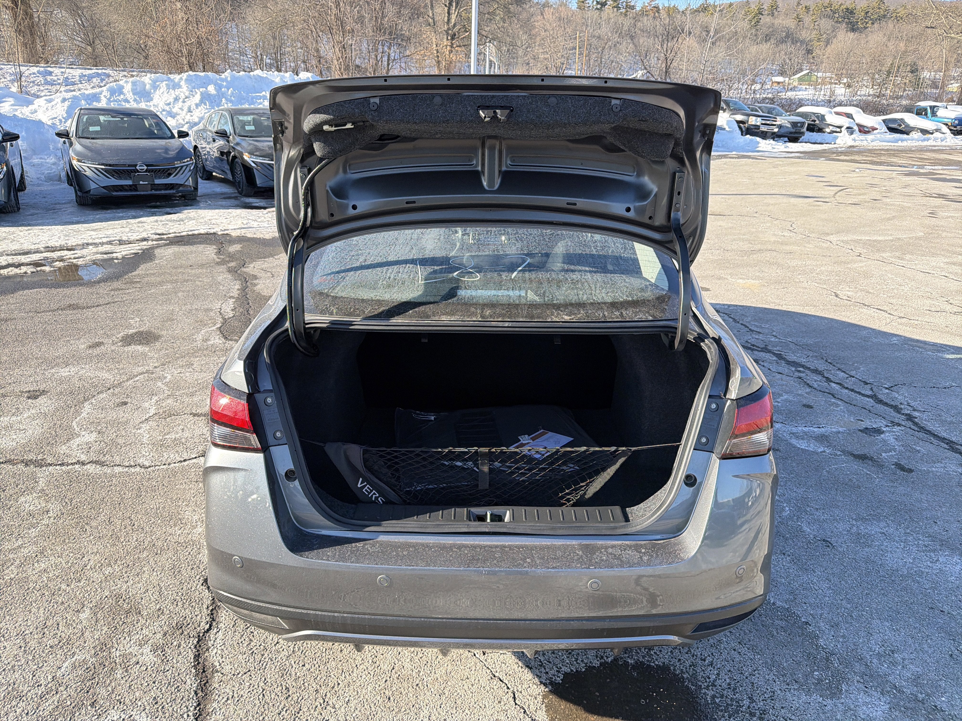 2025 Nissan Versa 1.6 S