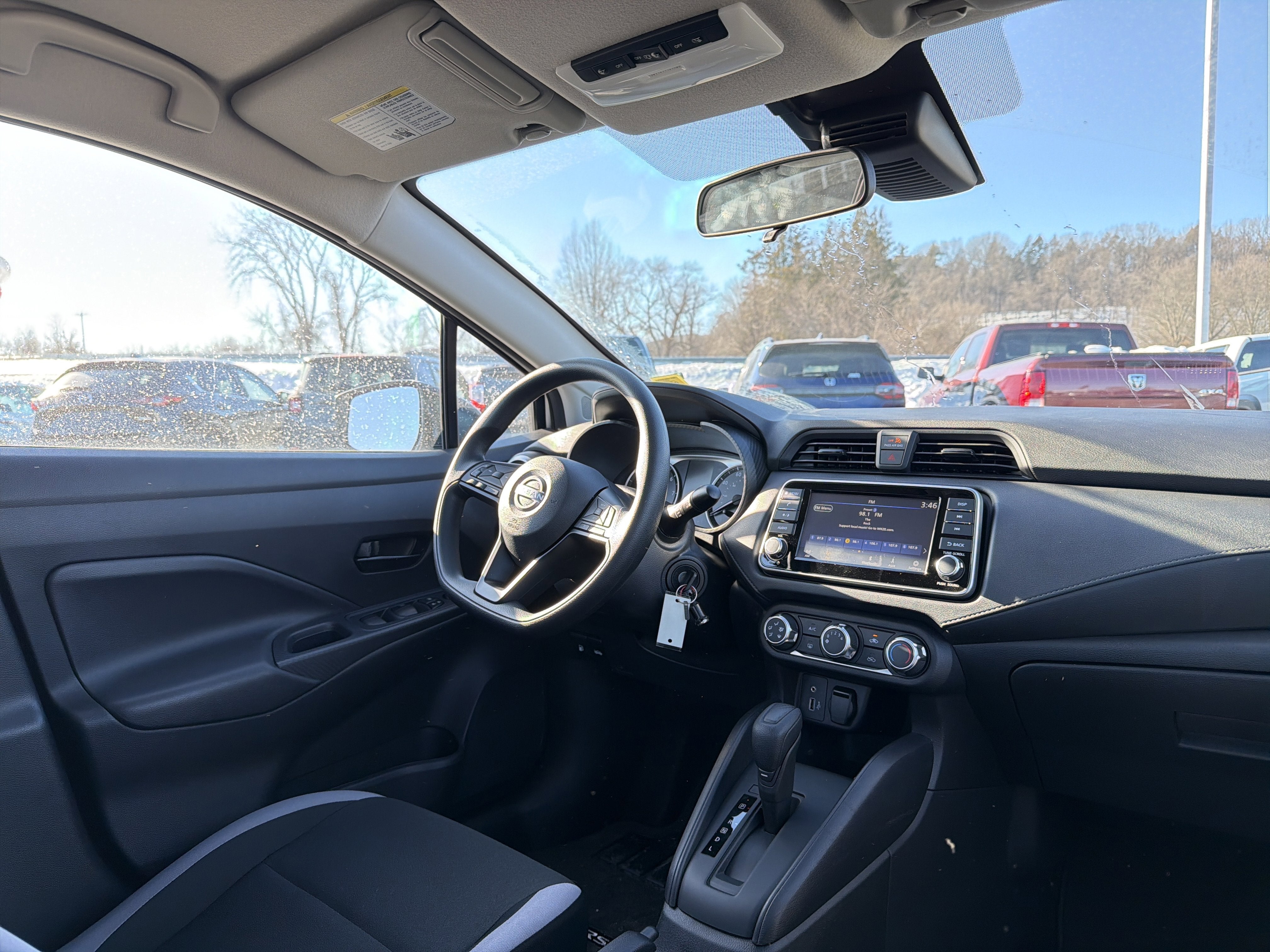 2025 Nissan Versa 1.6 S