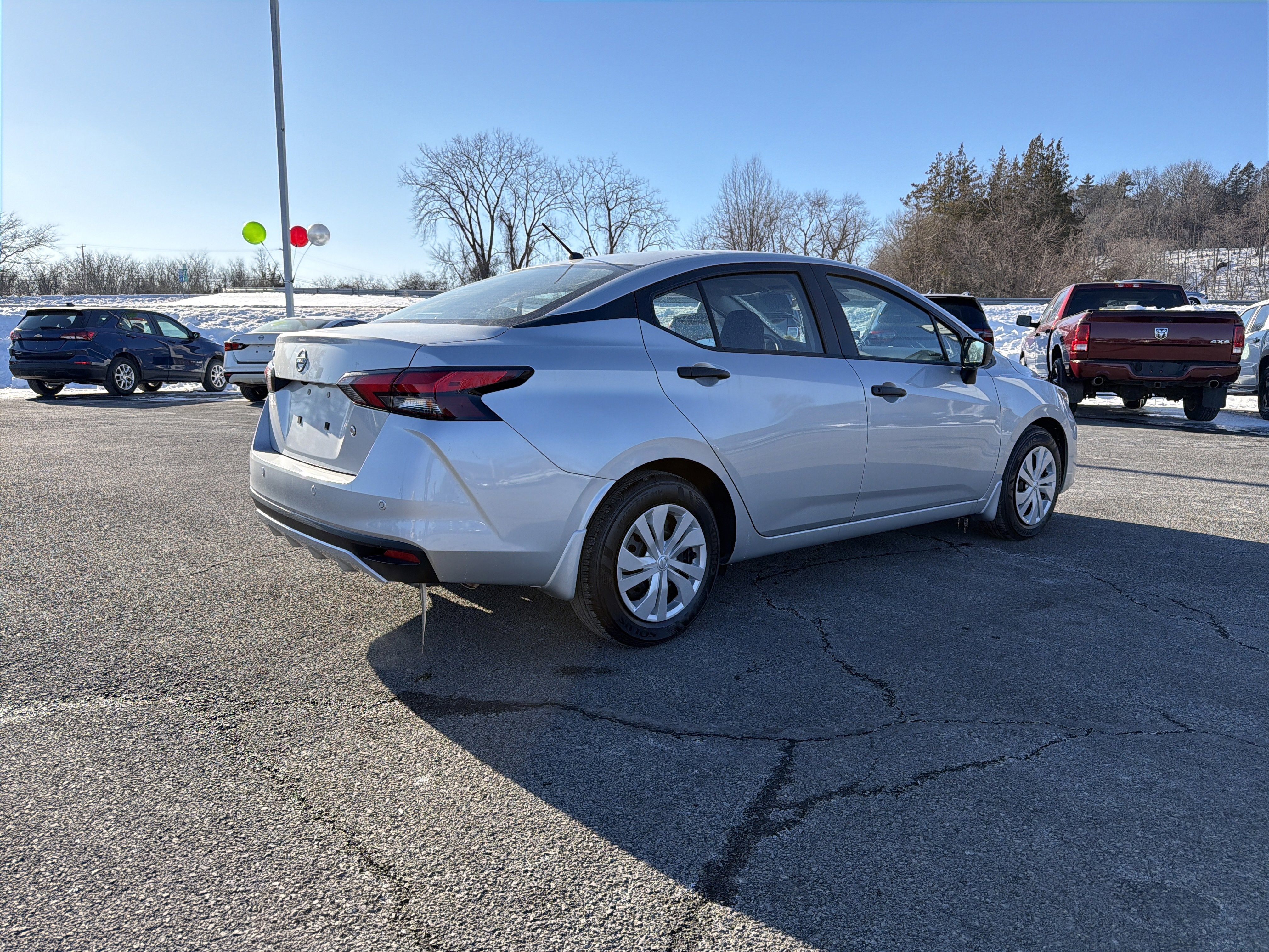 2025 Nissan Versa 1.6 S