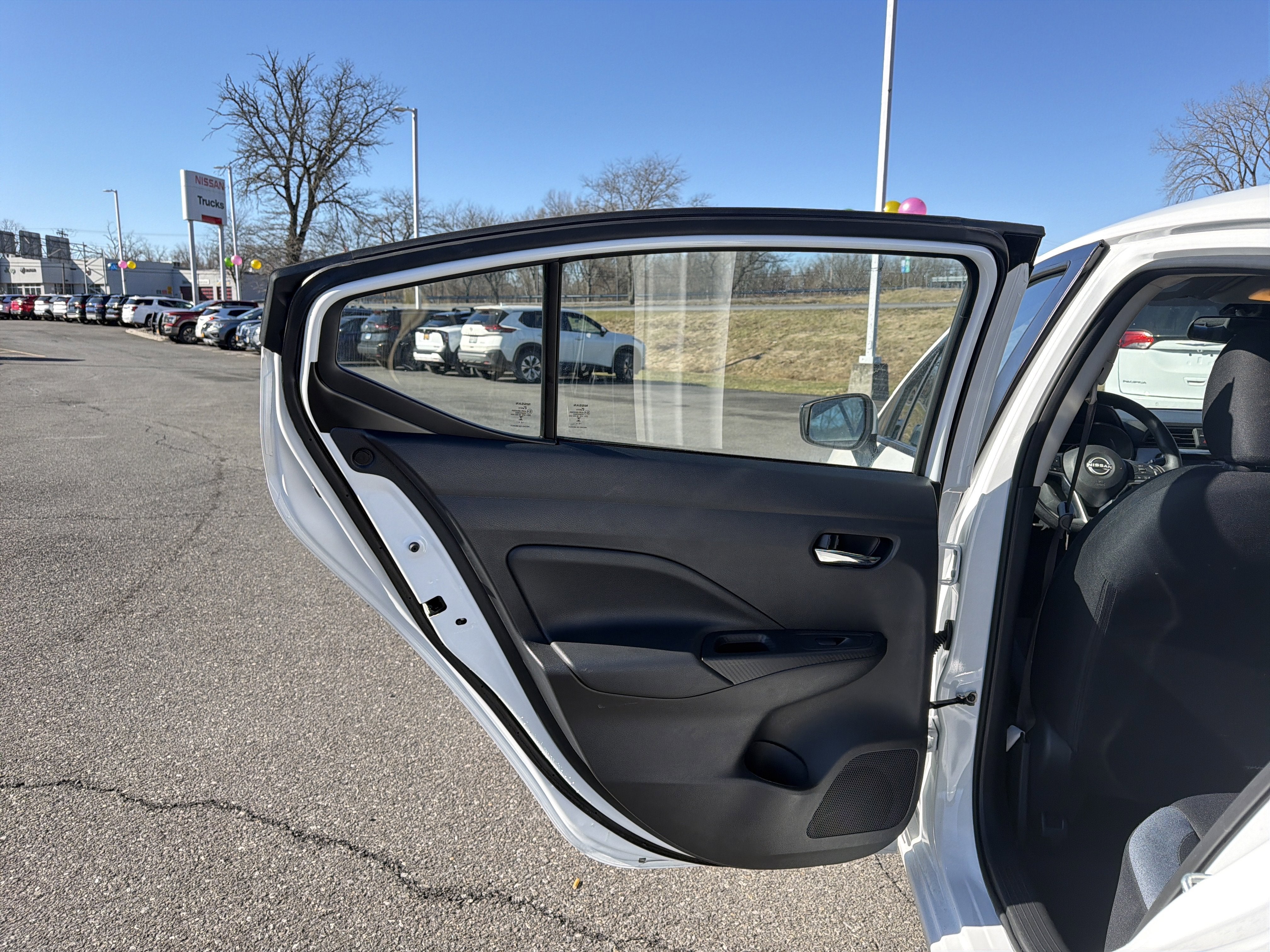 2024 Nissan Versa 1.6 SV