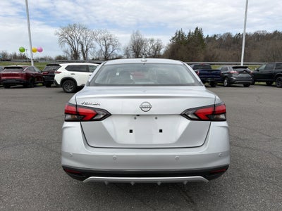 2025 Nissan Versa 1.6 SV