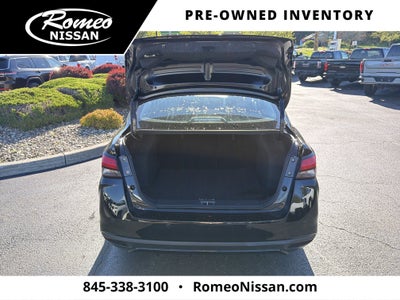 2025 Nissan Versa 1.6 SR