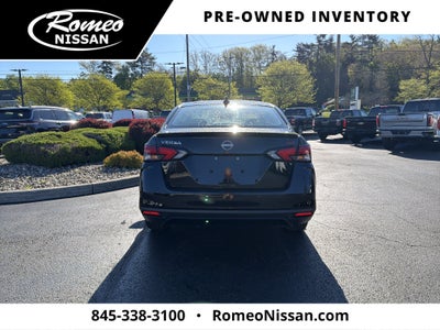 2025 Nissan Versa 1.6 SR