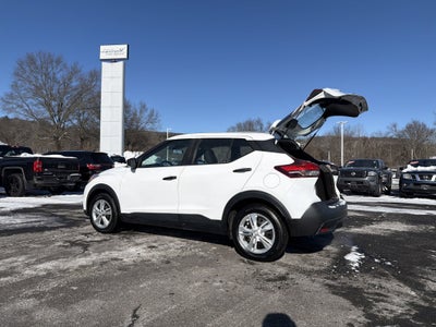 2020 Nissan Kicks S