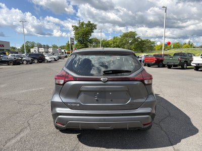 2023 Nissan Kicks S