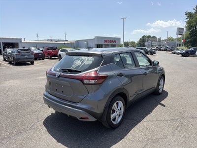 2021 Nissan Kicks S