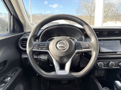 2022 Nissan Kicks S
