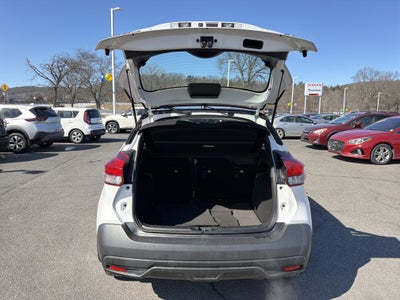 2019 Nissan Kicks SV