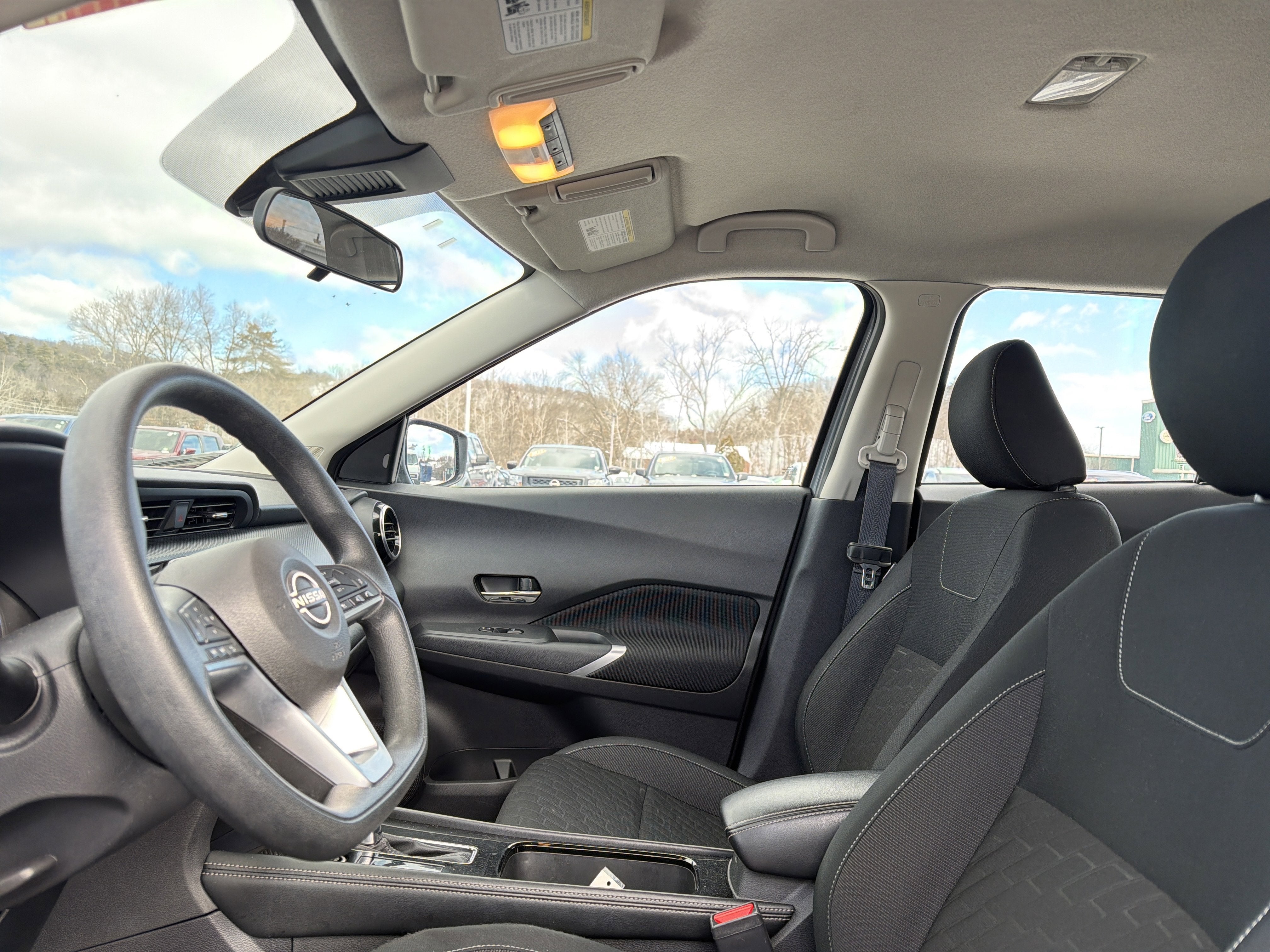 2023 Nissan Kicks SV