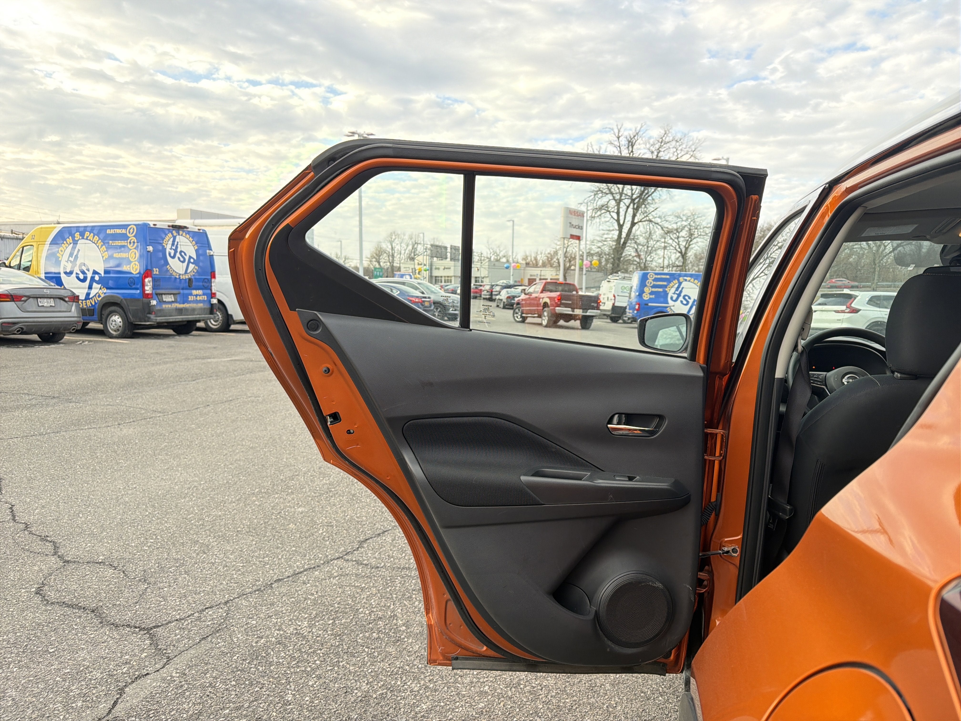 2024 Nissan Kicks SV