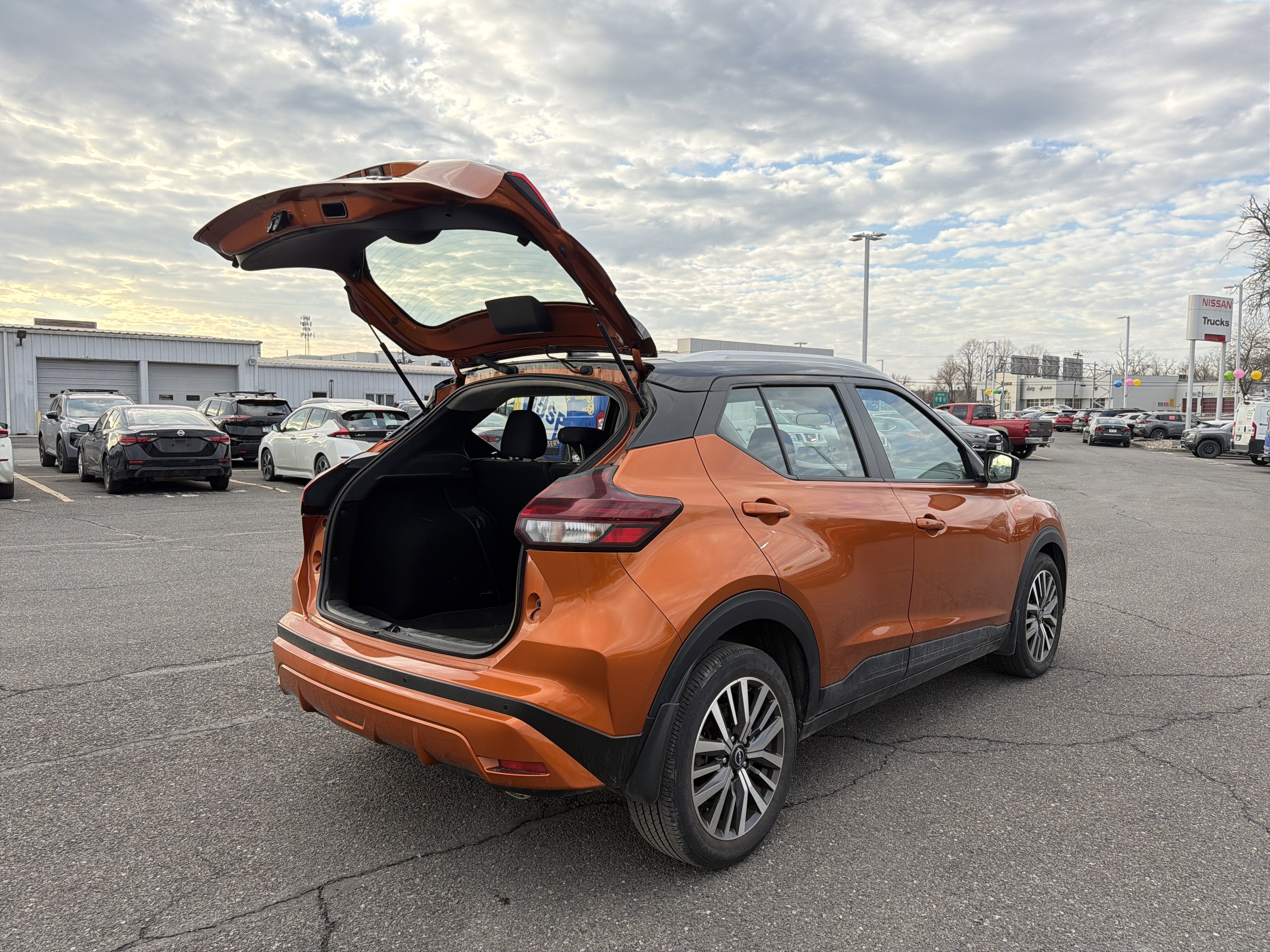 2024 Nissan Kicks SV