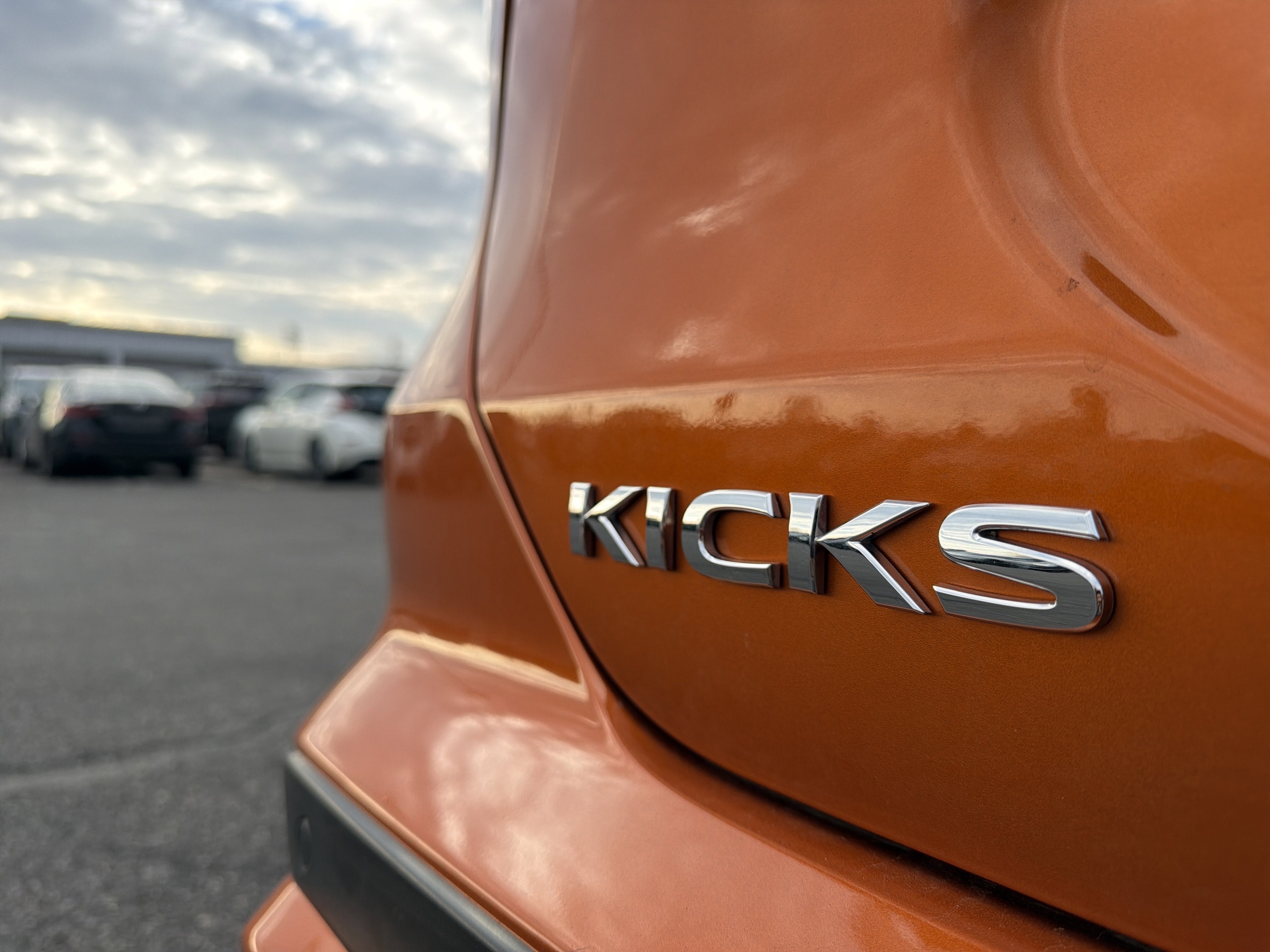 2024 Nissan Kicks SV