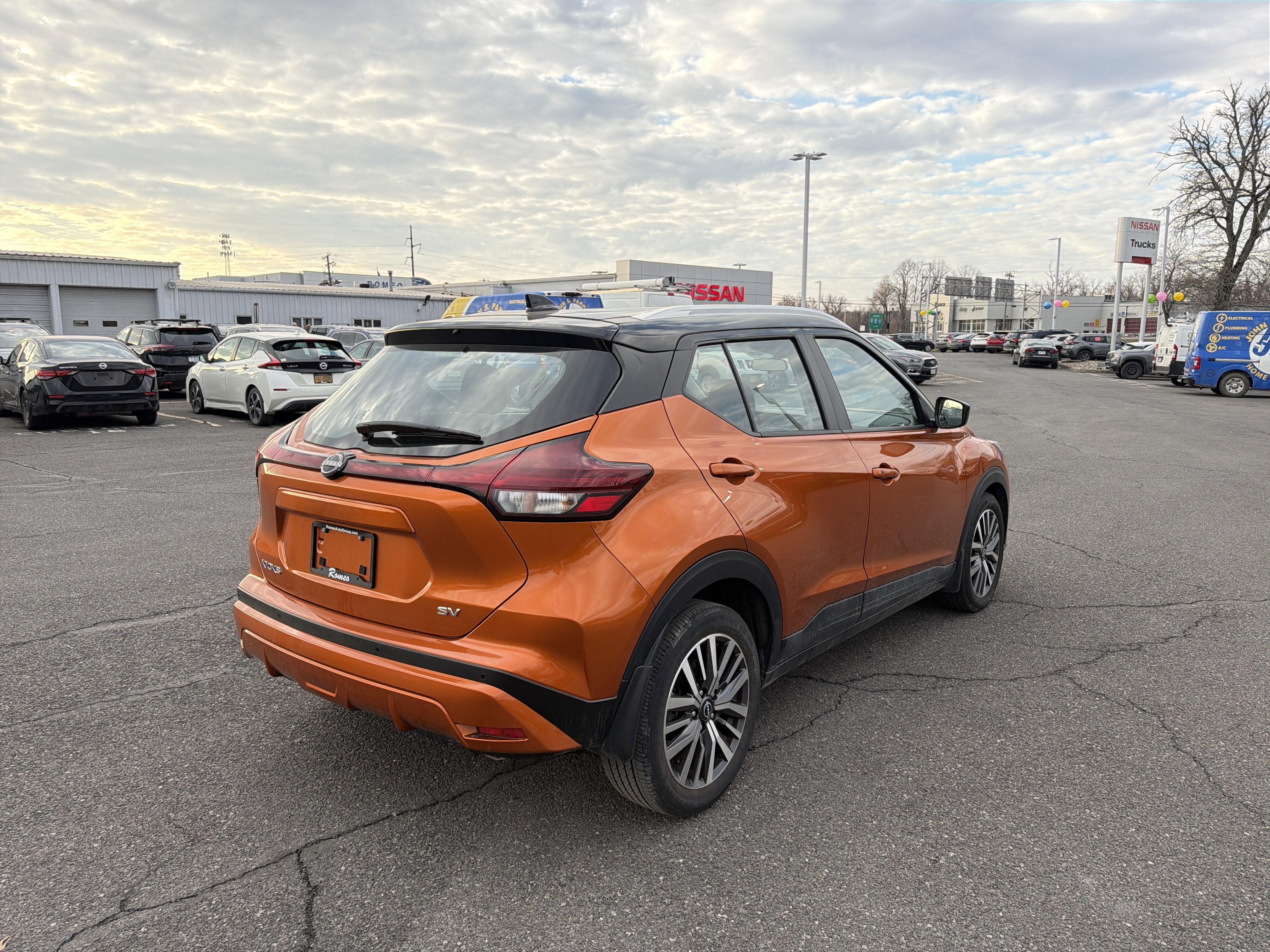 2024 Nissan Kicks SV