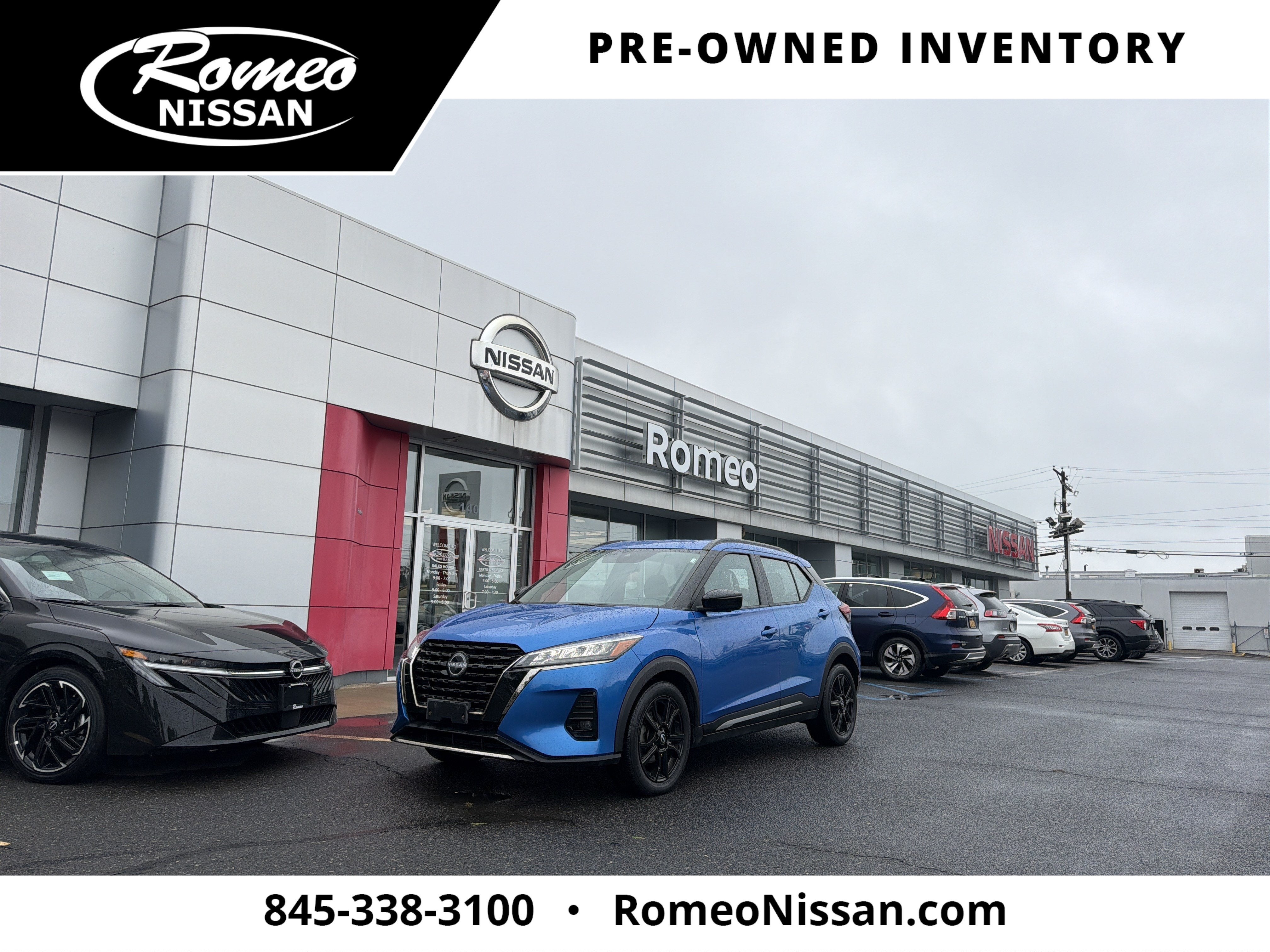 2023 Nissan Kicks SR