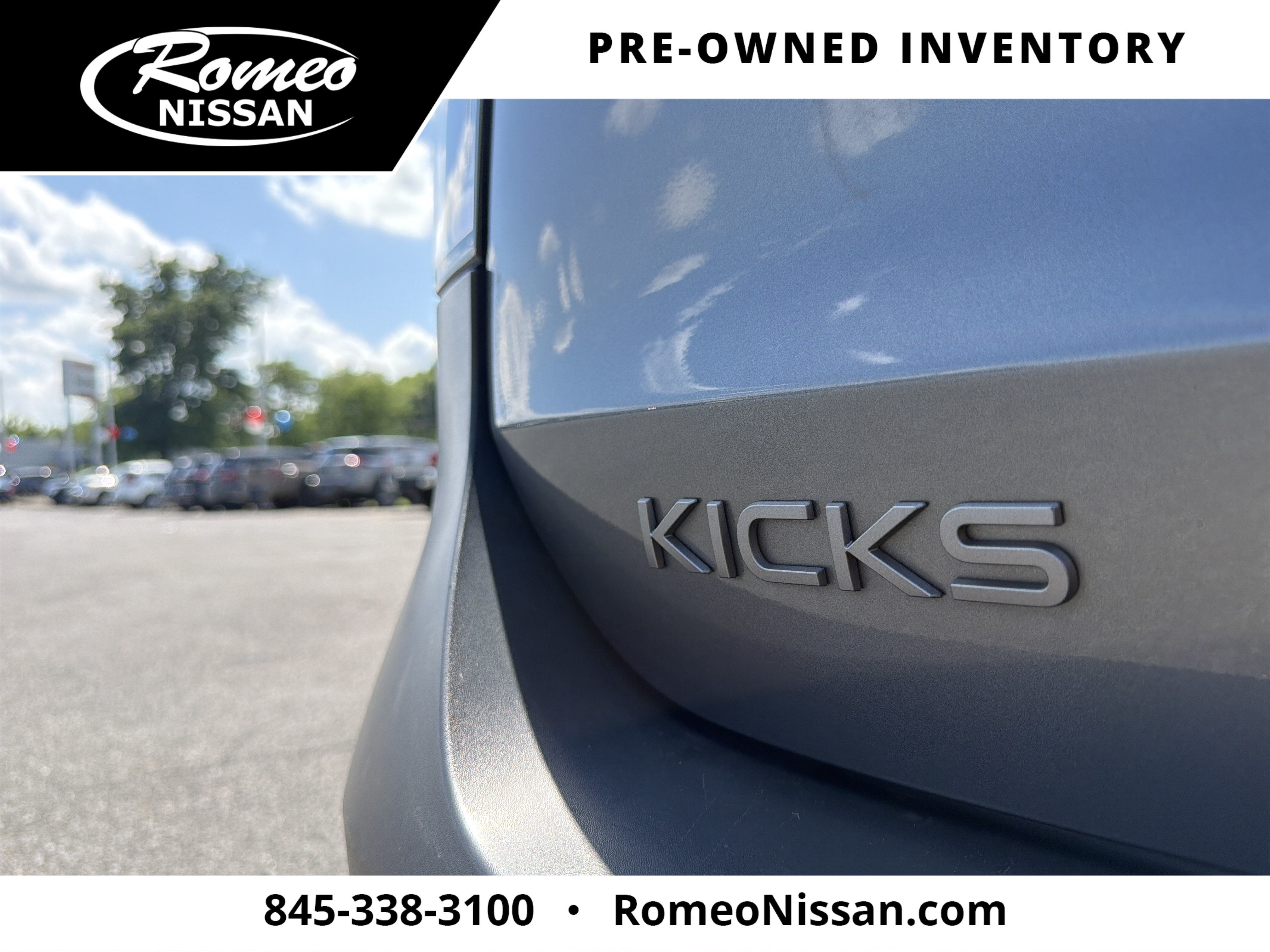 2025 Nissan Kicks SV