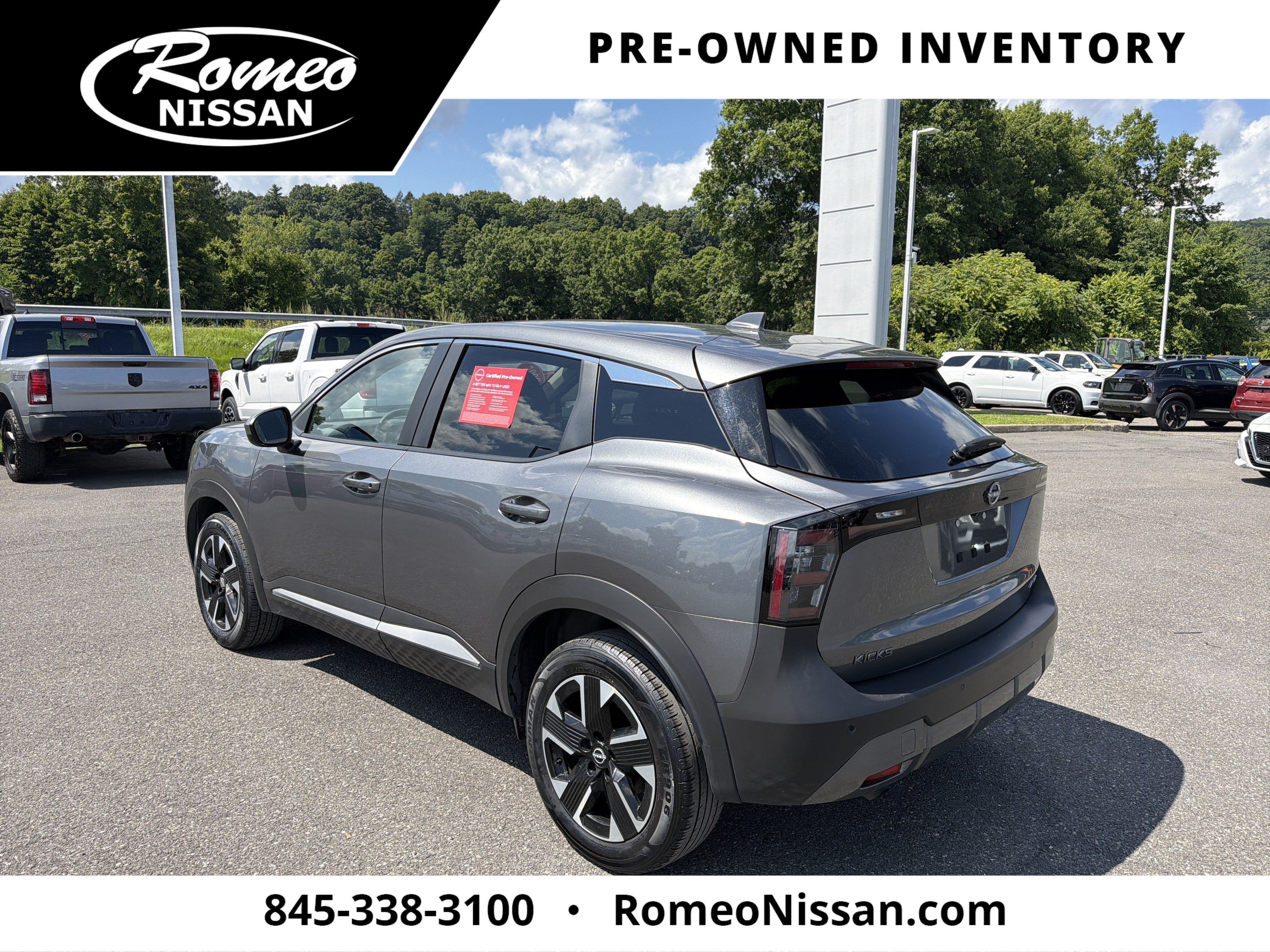 2025 Nissan Kicks SV