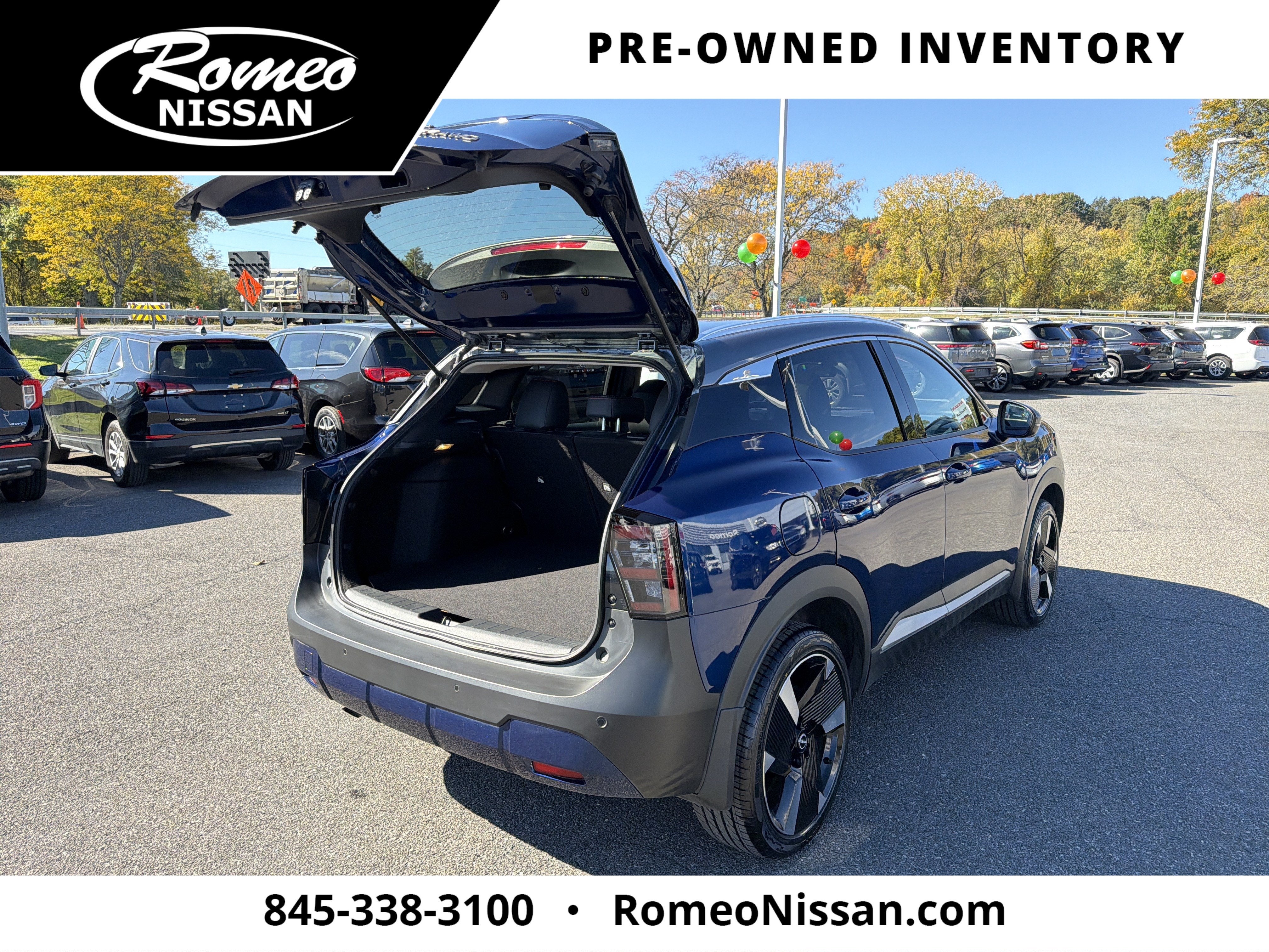 2025 Nissan Kicks SR
