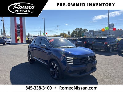 2025 Nissan Kicks SR