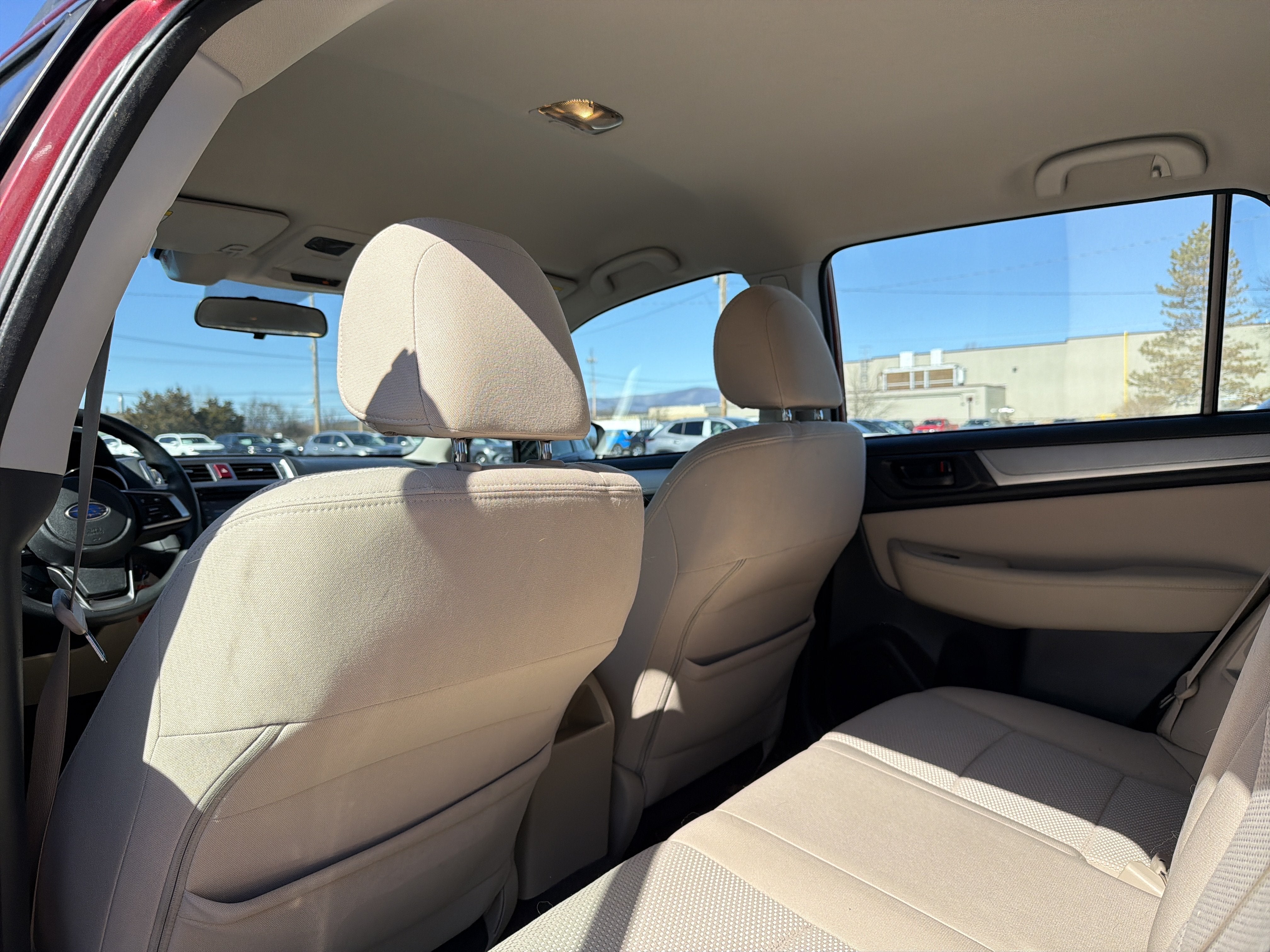 2019 Subaru Outback 2.5i