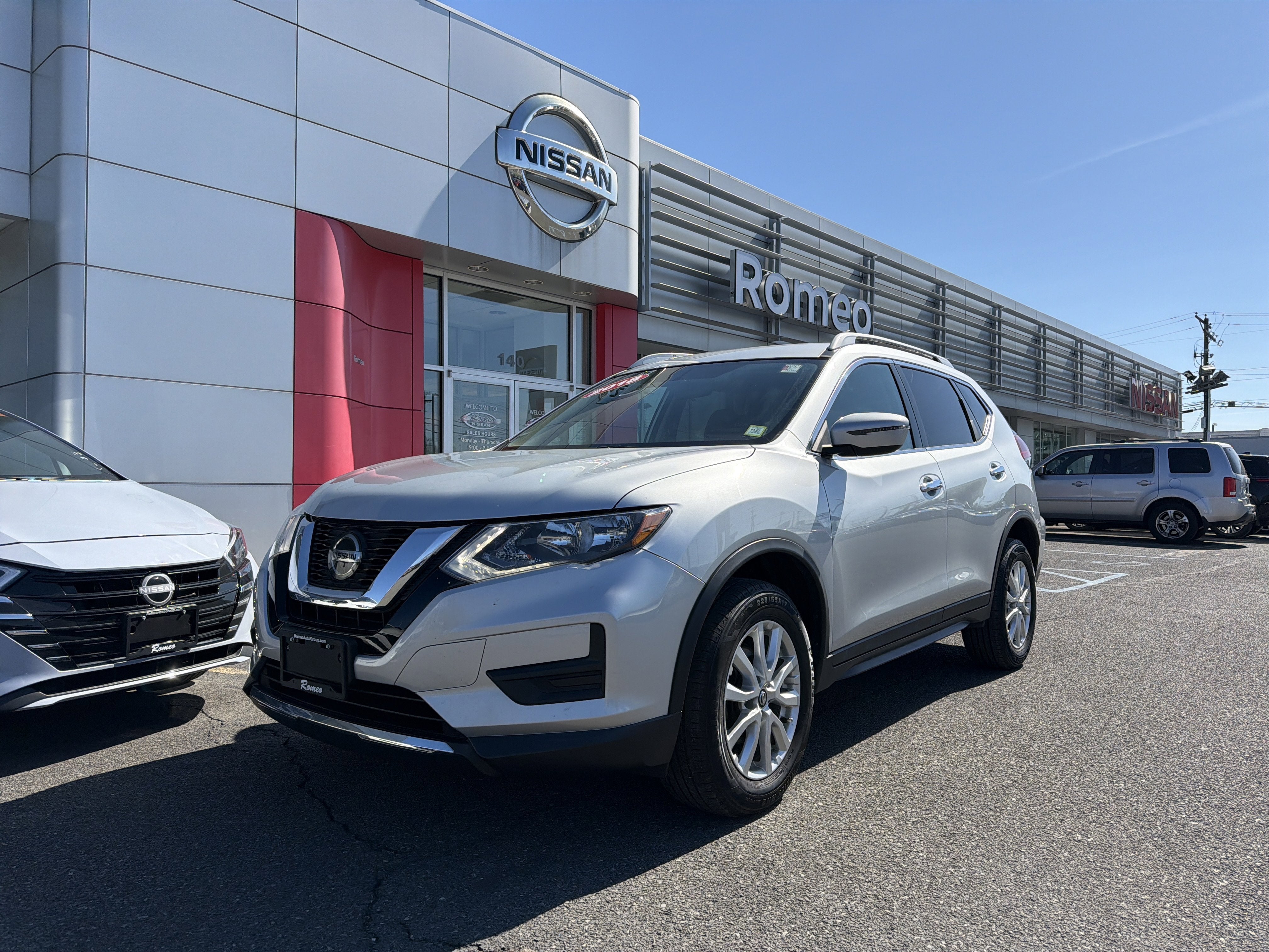 2018 Nissan Rogue SV