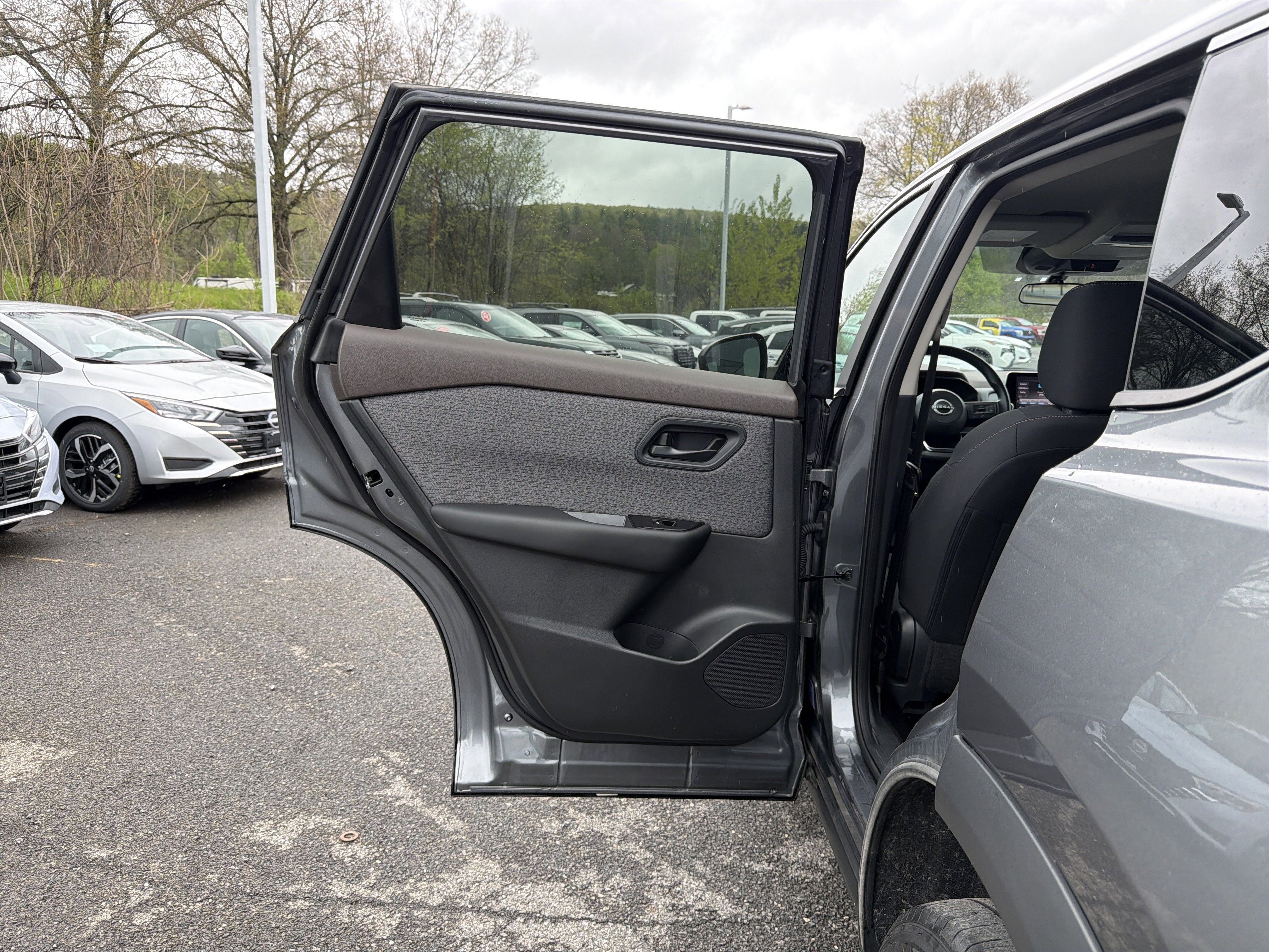 2023 Nissan Rogue S