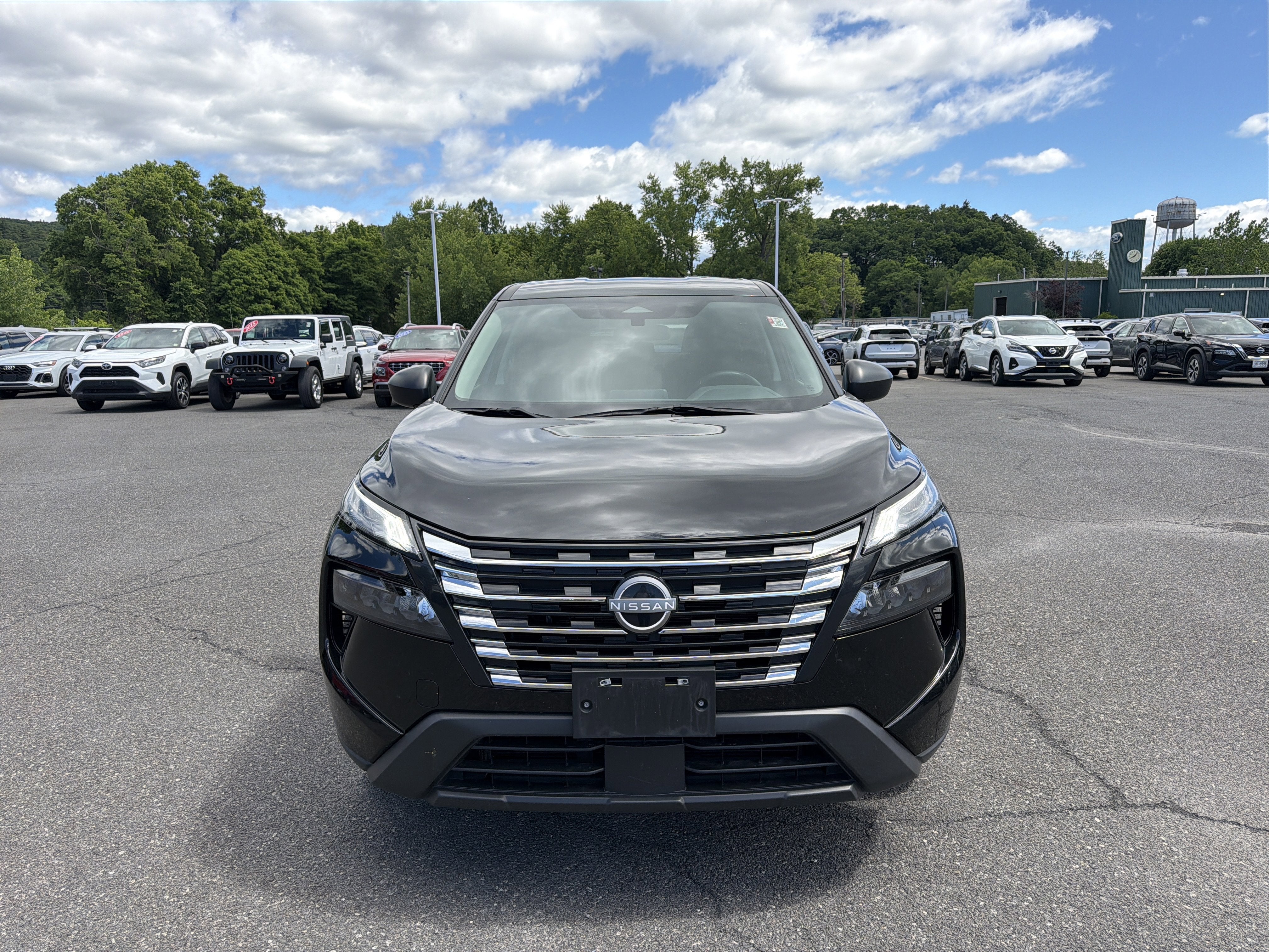 2024 Nissan Rogue S
