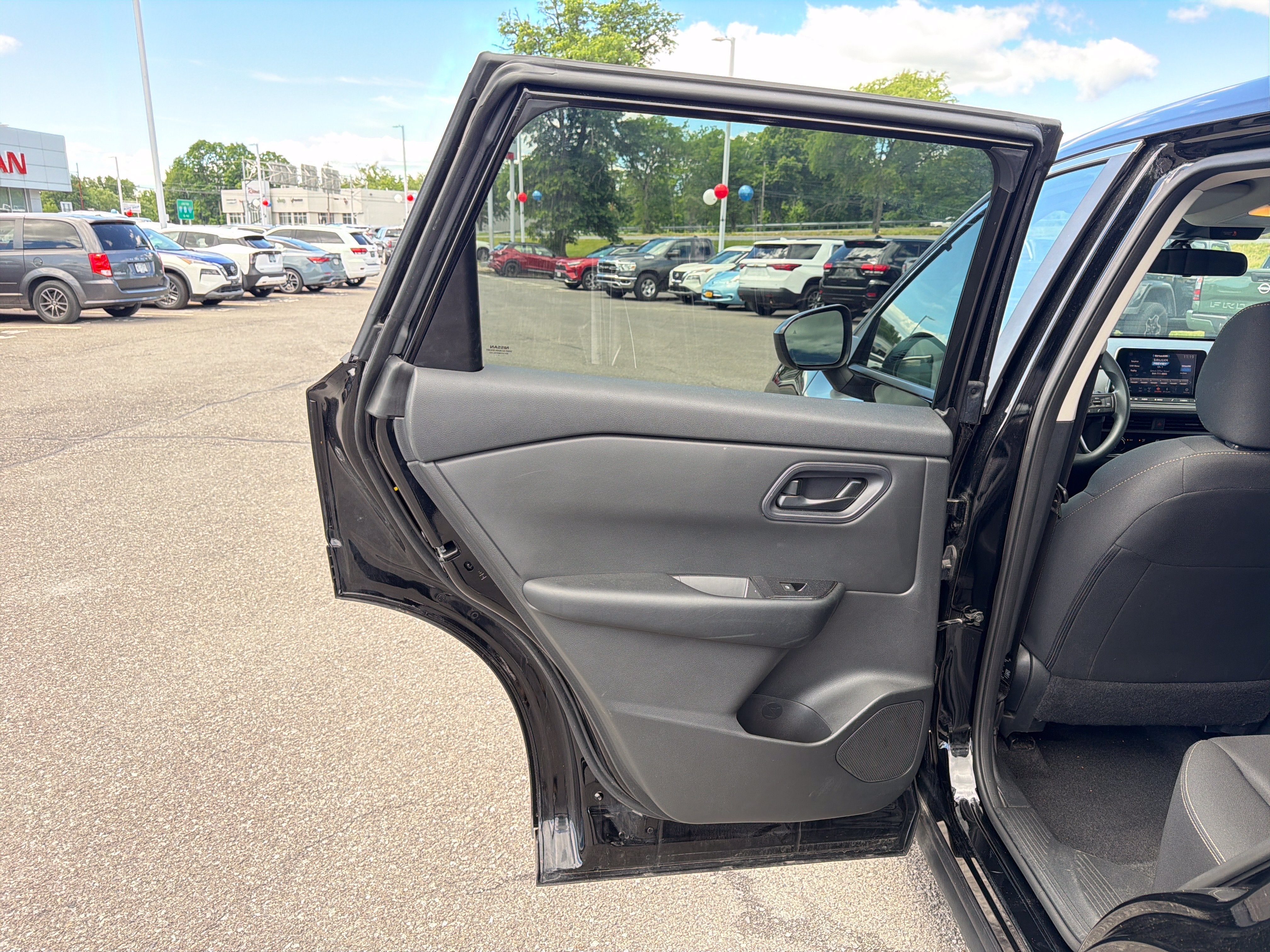 2024 Nissan Rogue S