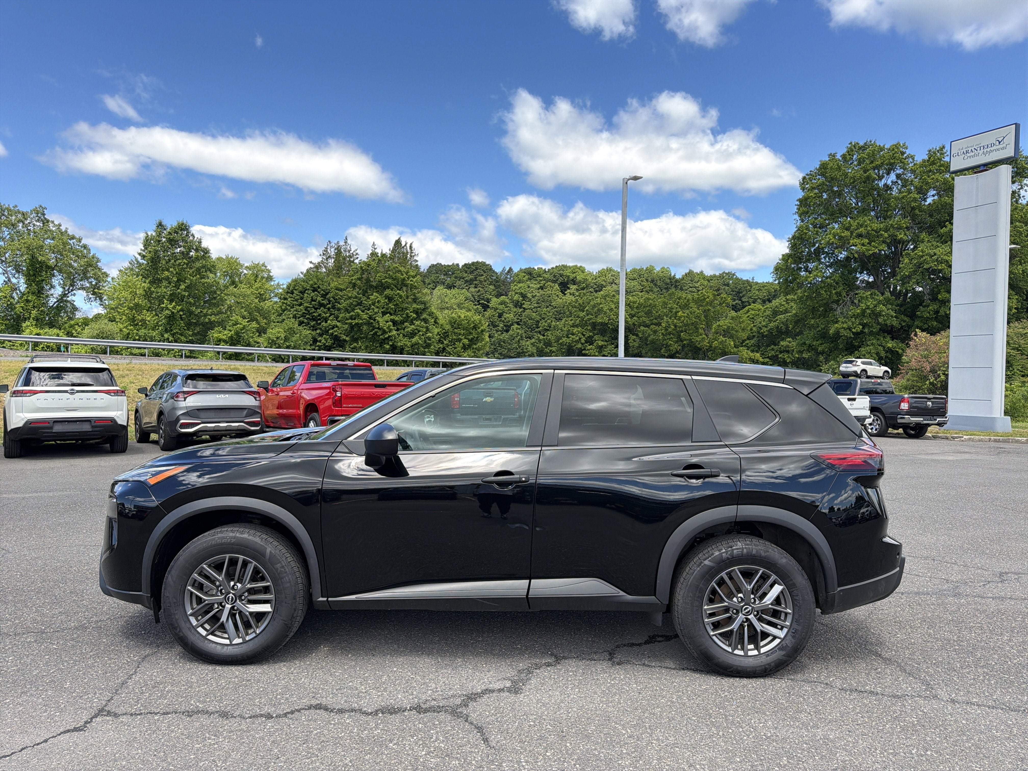2024 Nissan Rogue S