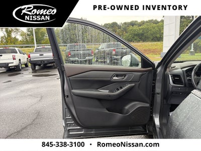 2022 Nissan Rogue SV