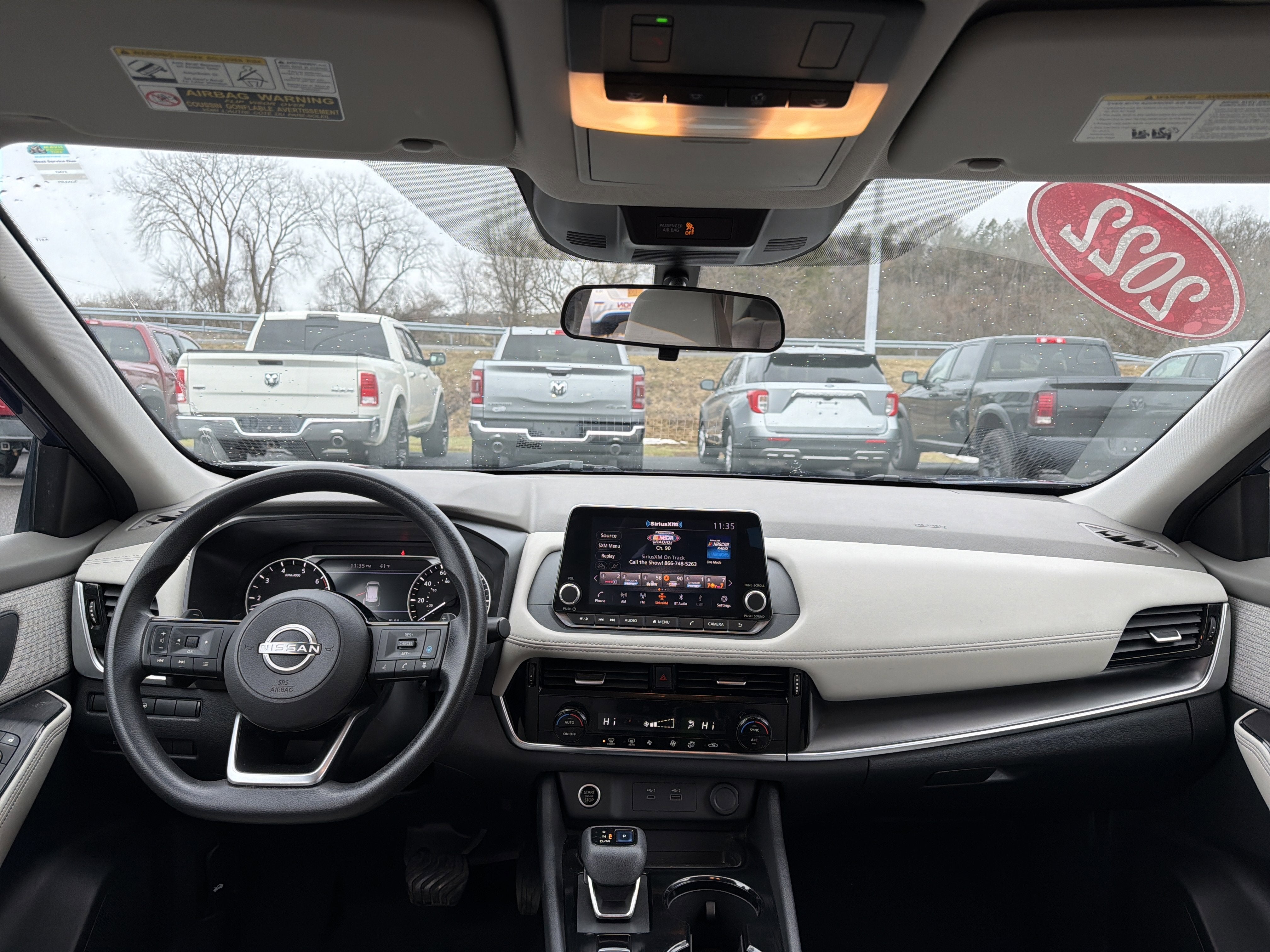 2022 Nissan Rogue SV