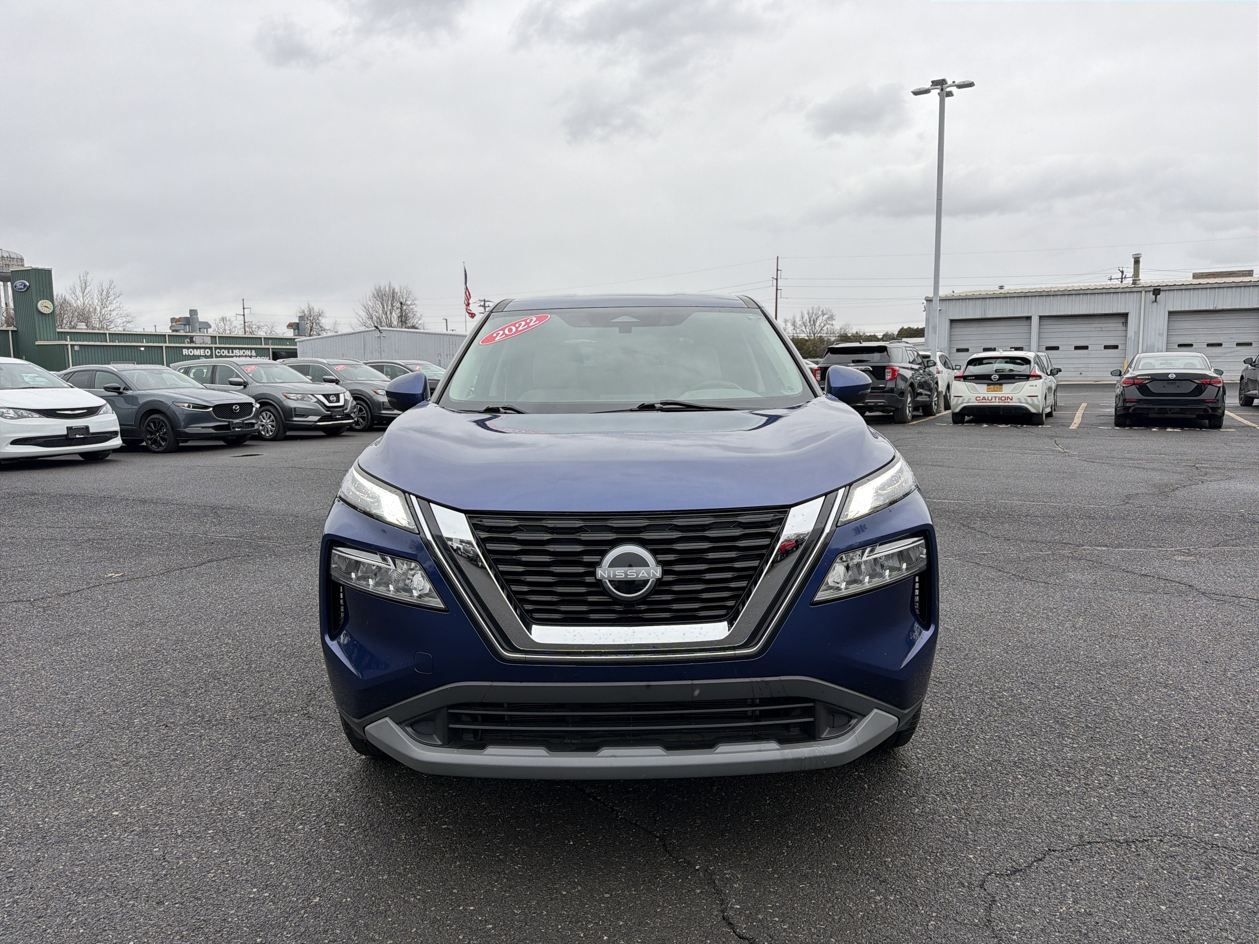 2022 Nissan Rogue SV