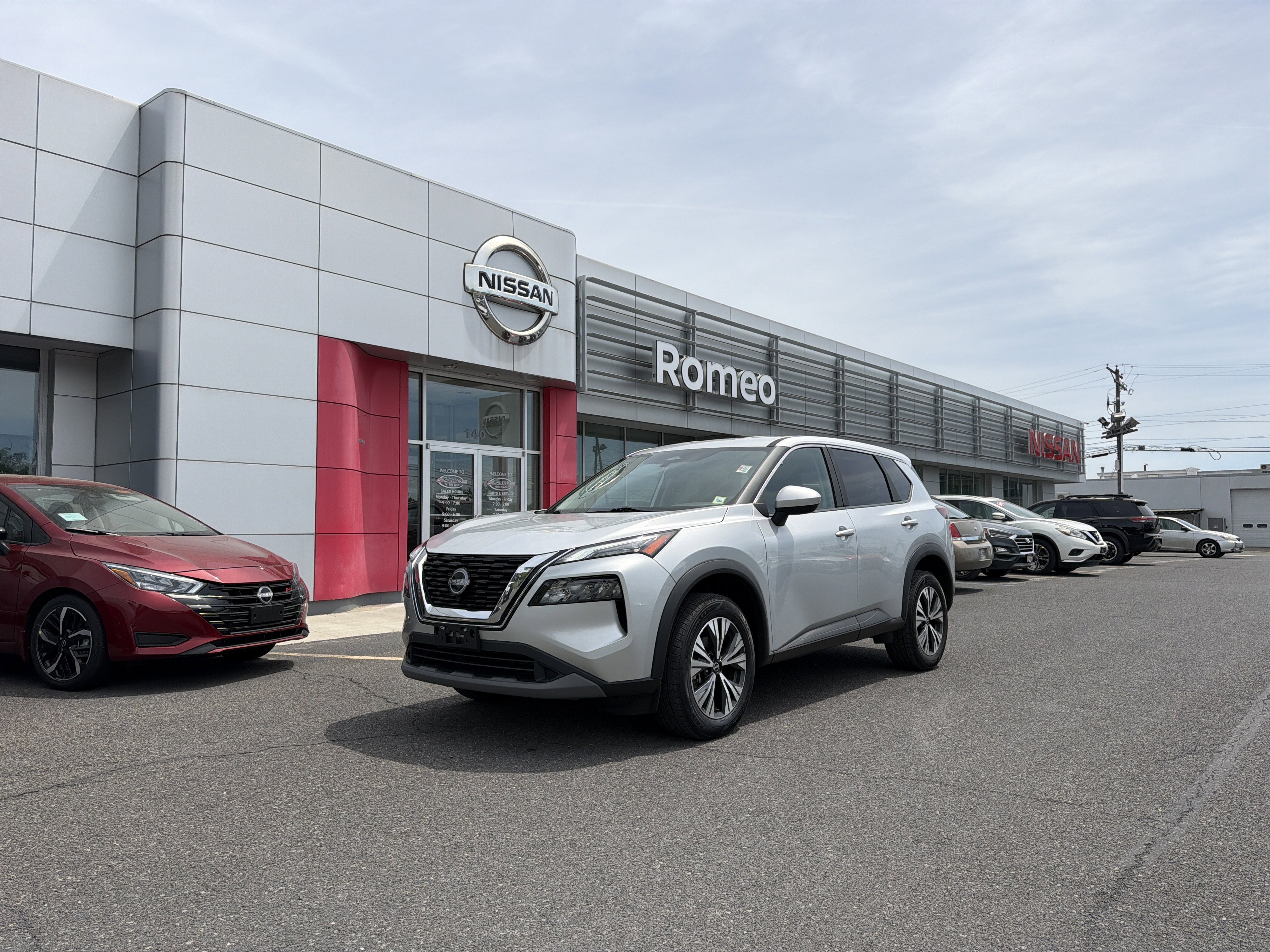 2023 Nissan Rogue SV