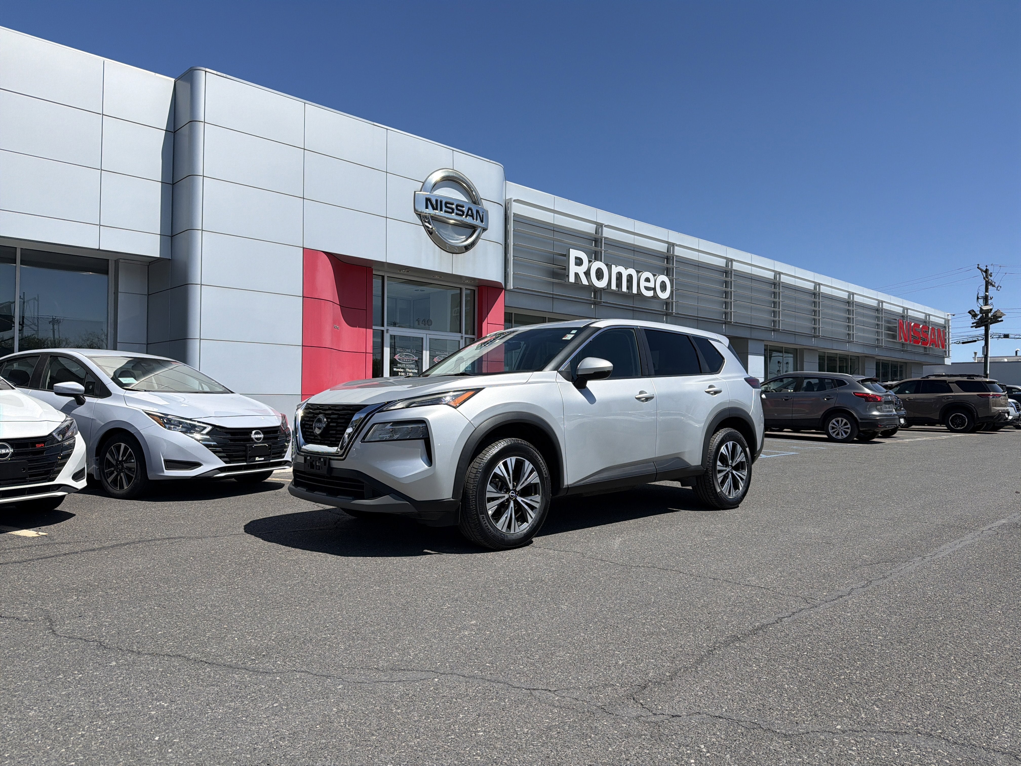 2022 Nissan Rogue SV