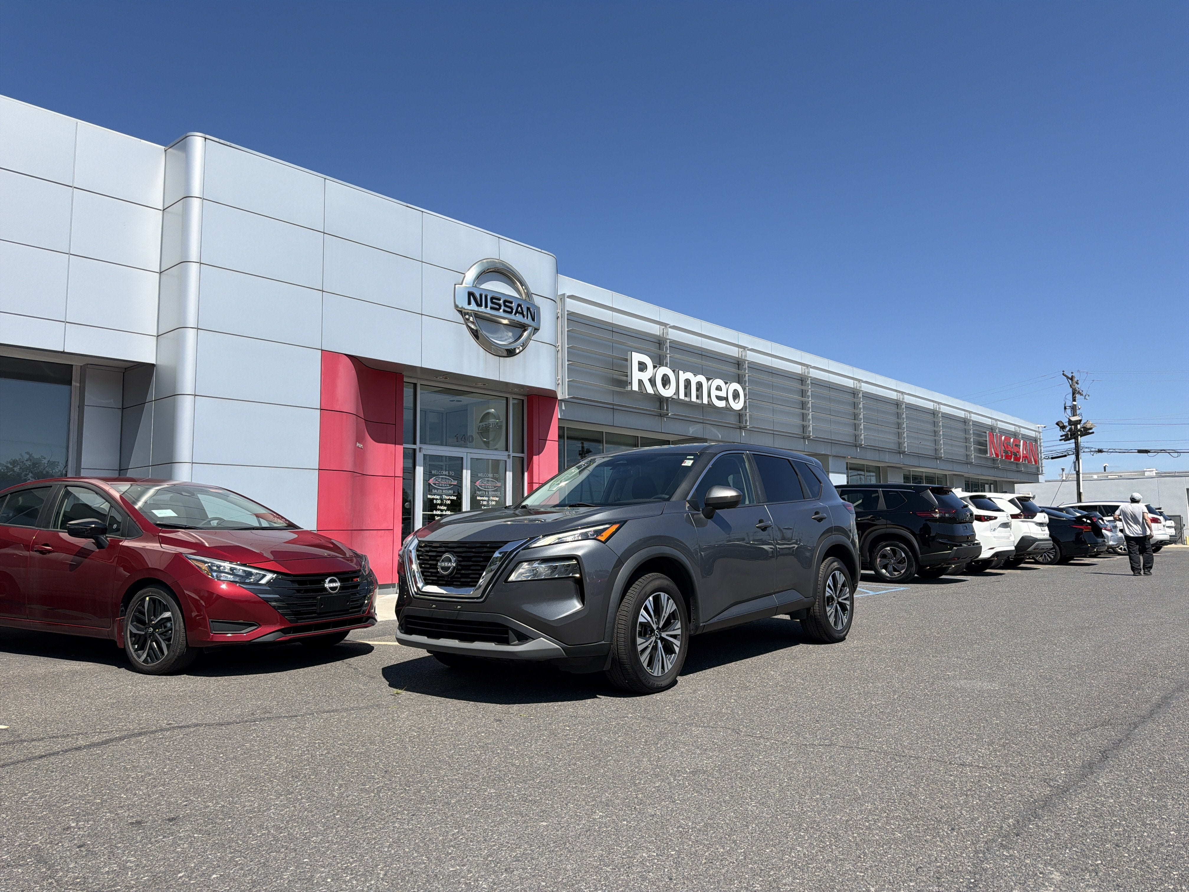 2023 Nissan Rogue SV