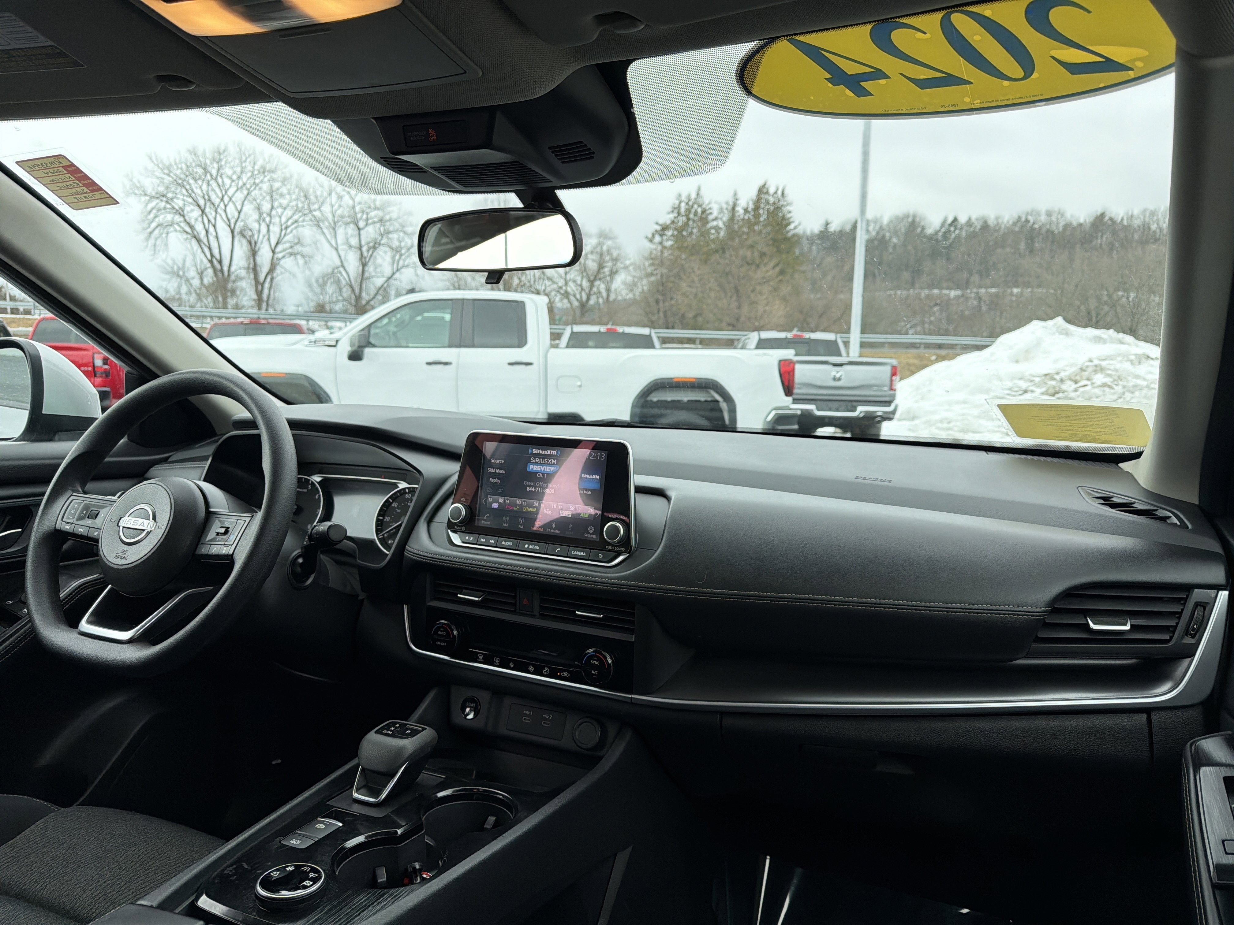 2024 Nissan Rogue SV