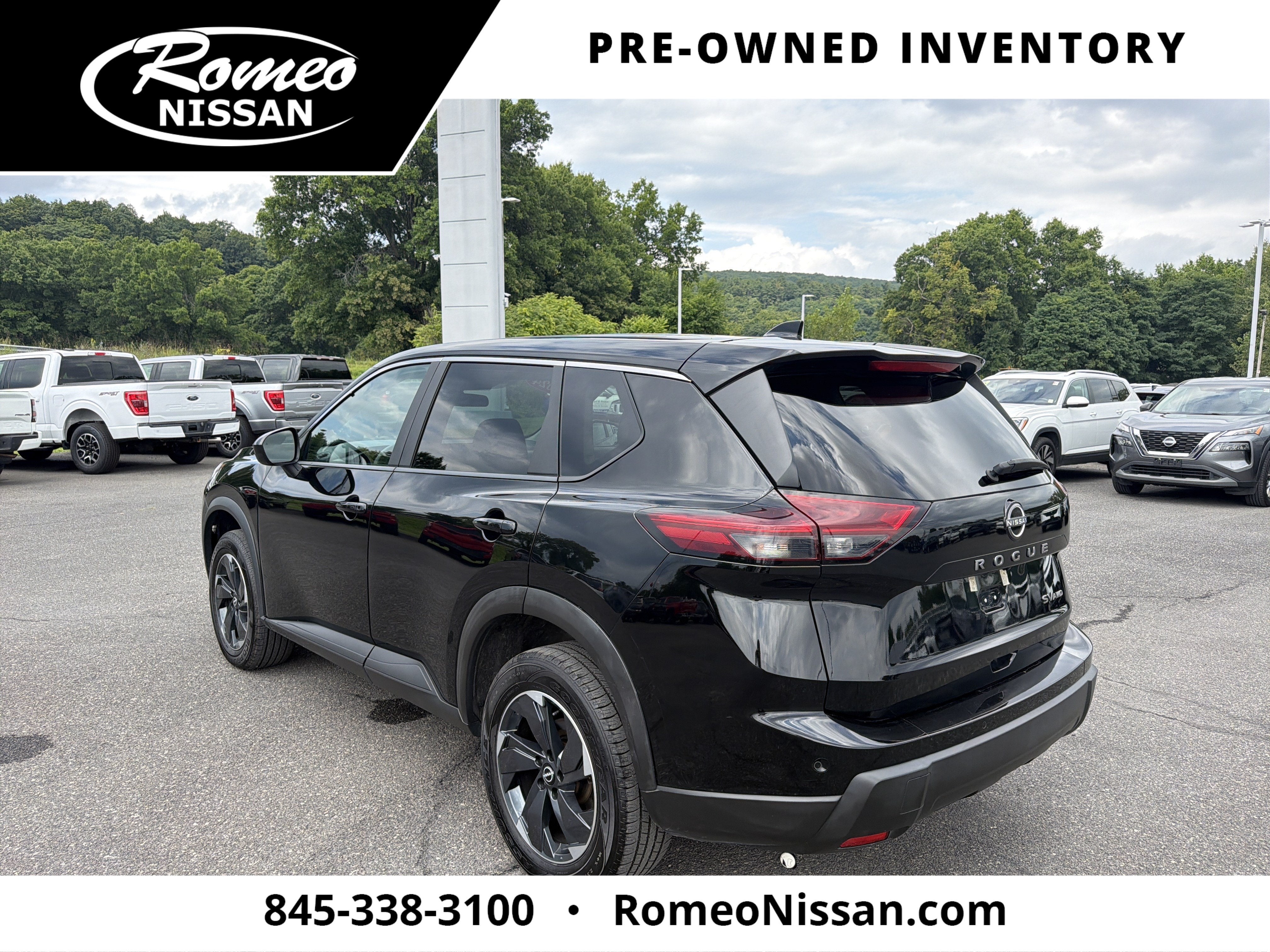 2024 Nissan Rogue SV