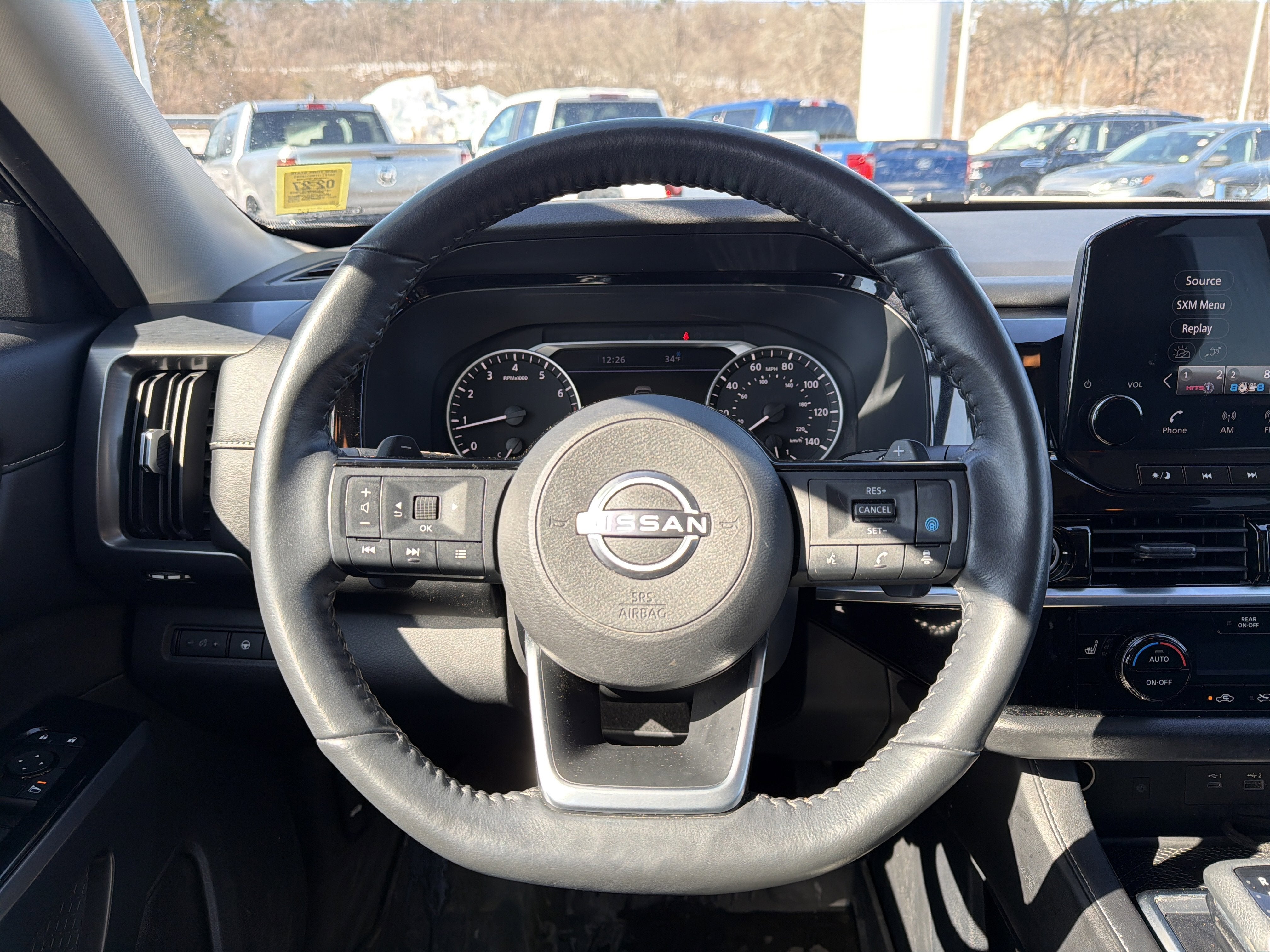 2023 Nissan Pathfinder SL